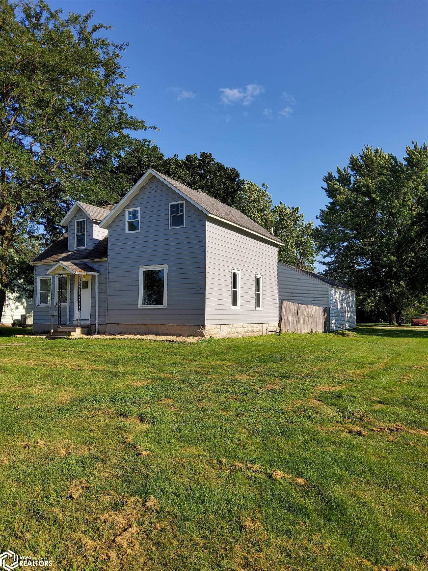 508 3rd Ave Sw, Hampton, Iowa image 2