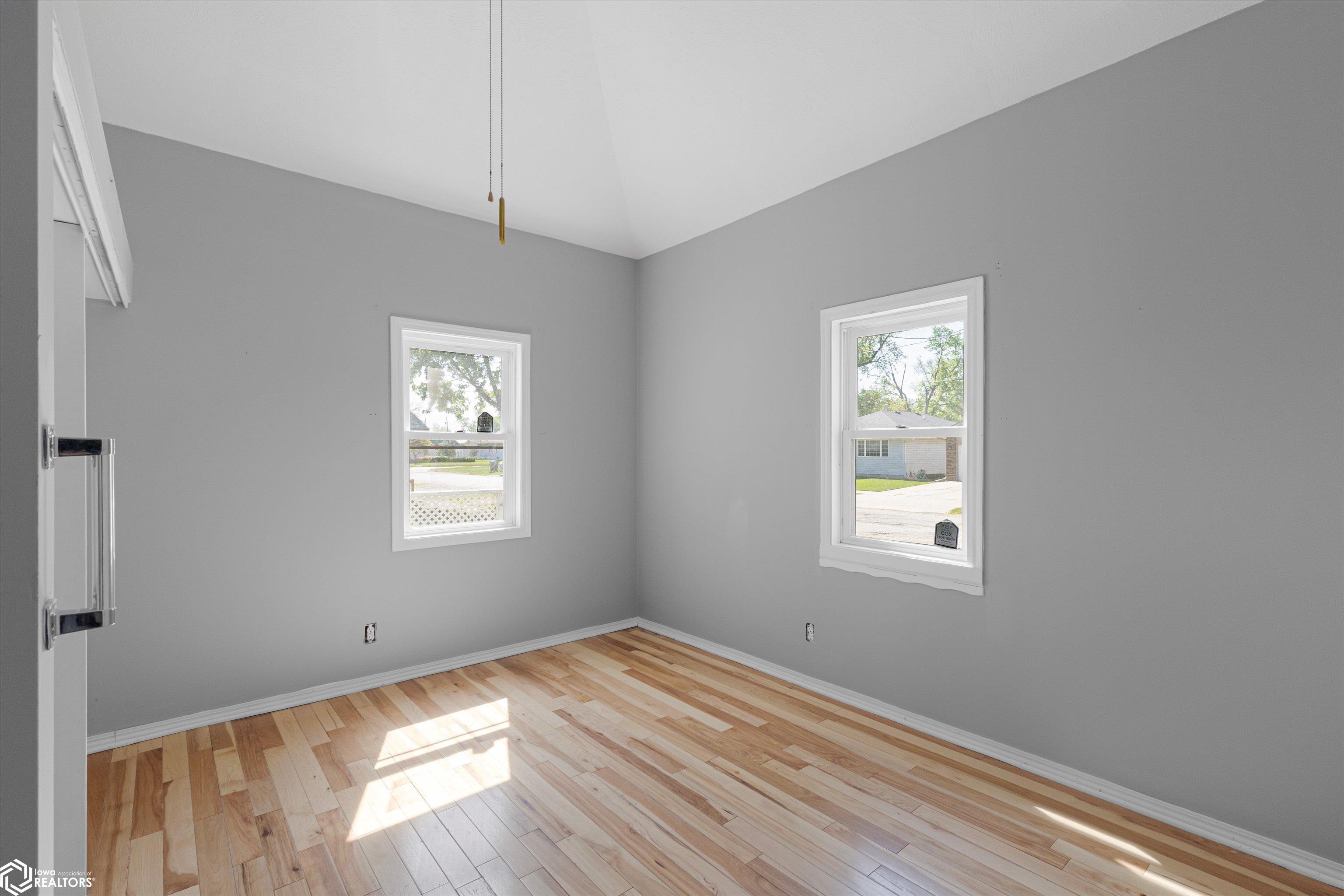 2329 S 8th Street, Council Bluffs, Iowa image 11