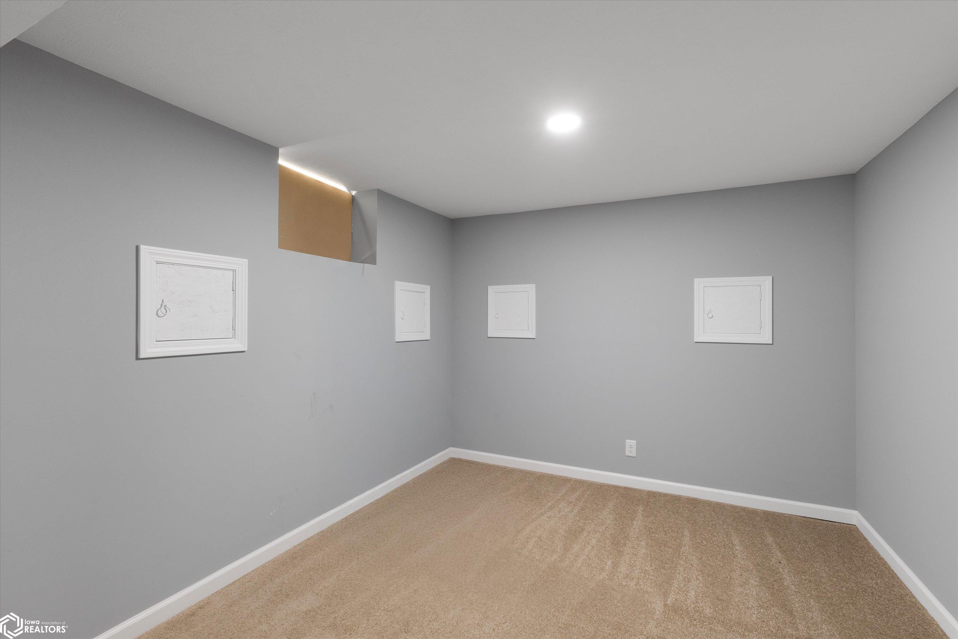 2329 S 8th Street, Council Bluffs, Iowa image 16