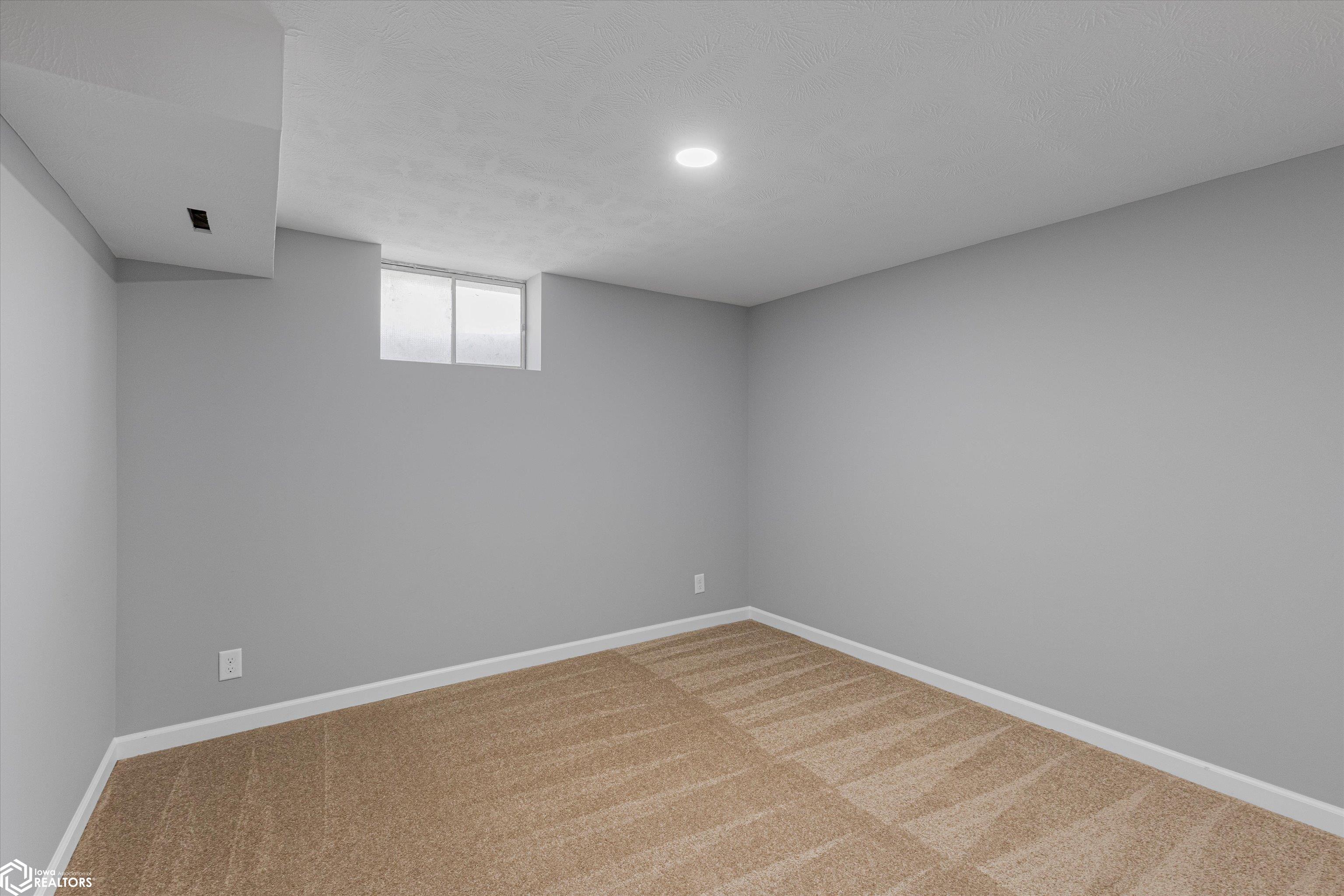 2329 S 8th Street, Council Bluffs, Iowa image 20