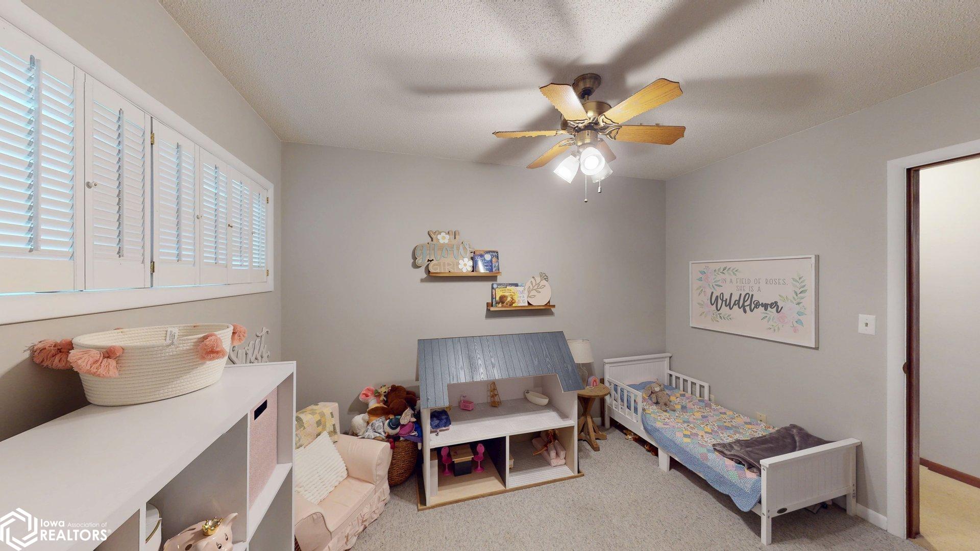 920 14th St, Mason City, Iowa image 11