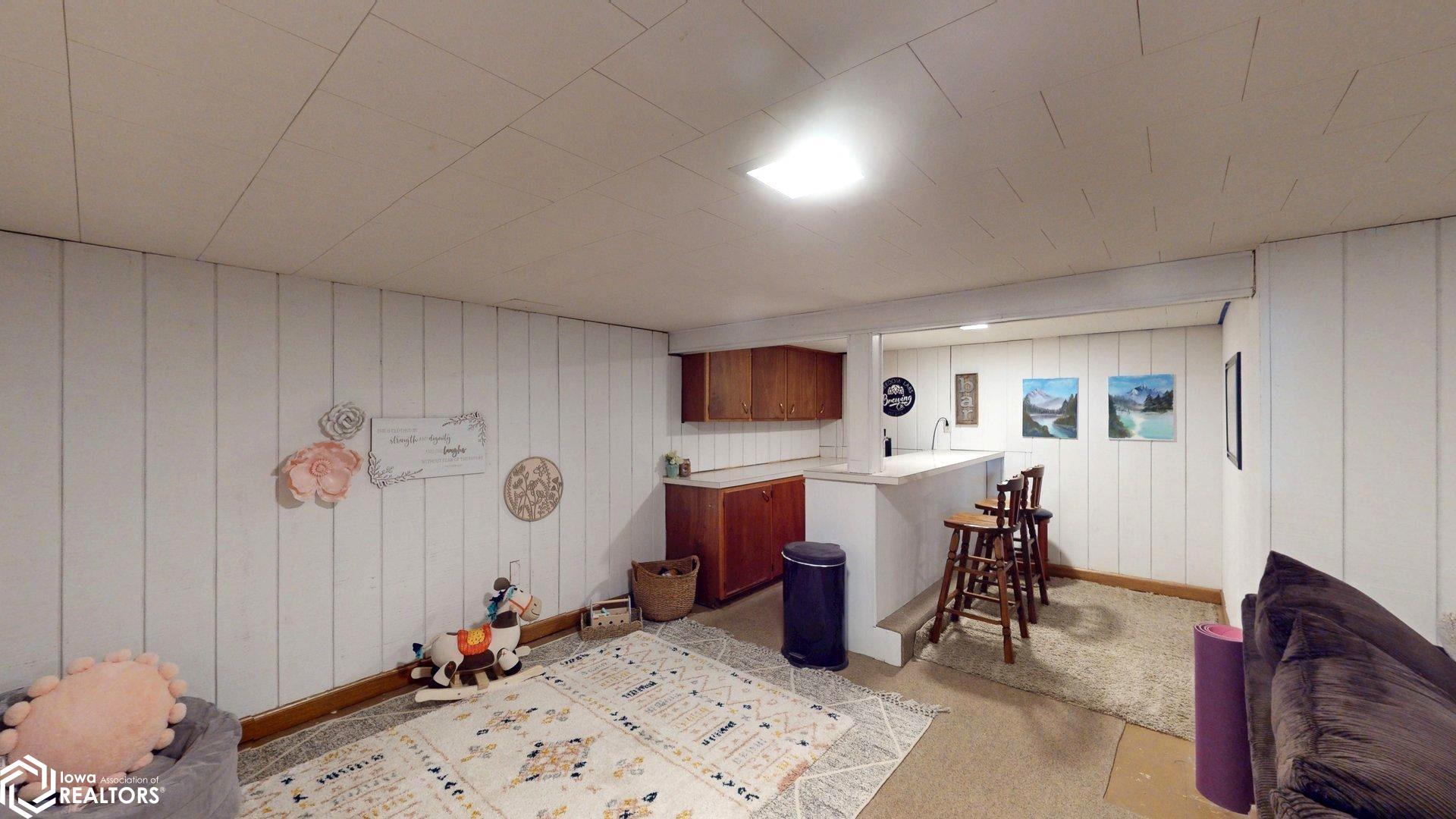 920 14th St, Mason City, Iowa image 17
