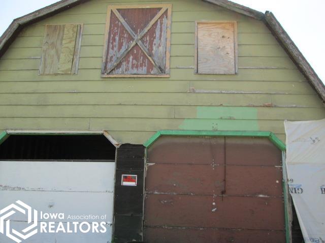 302 S Grand, Chariton, Iowa image 5
