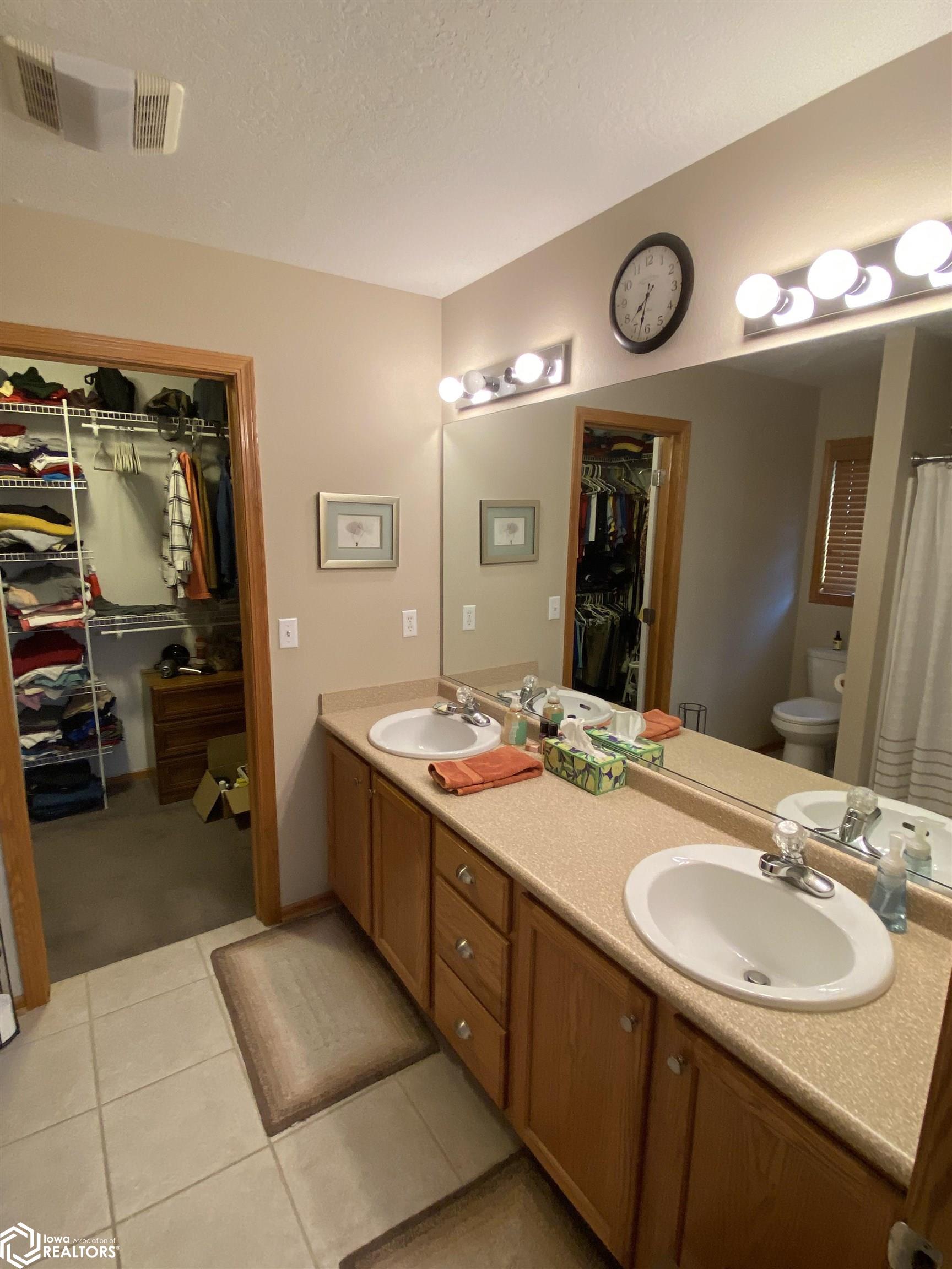 5 S 29th Street, Marshalltown, Iowa image 15