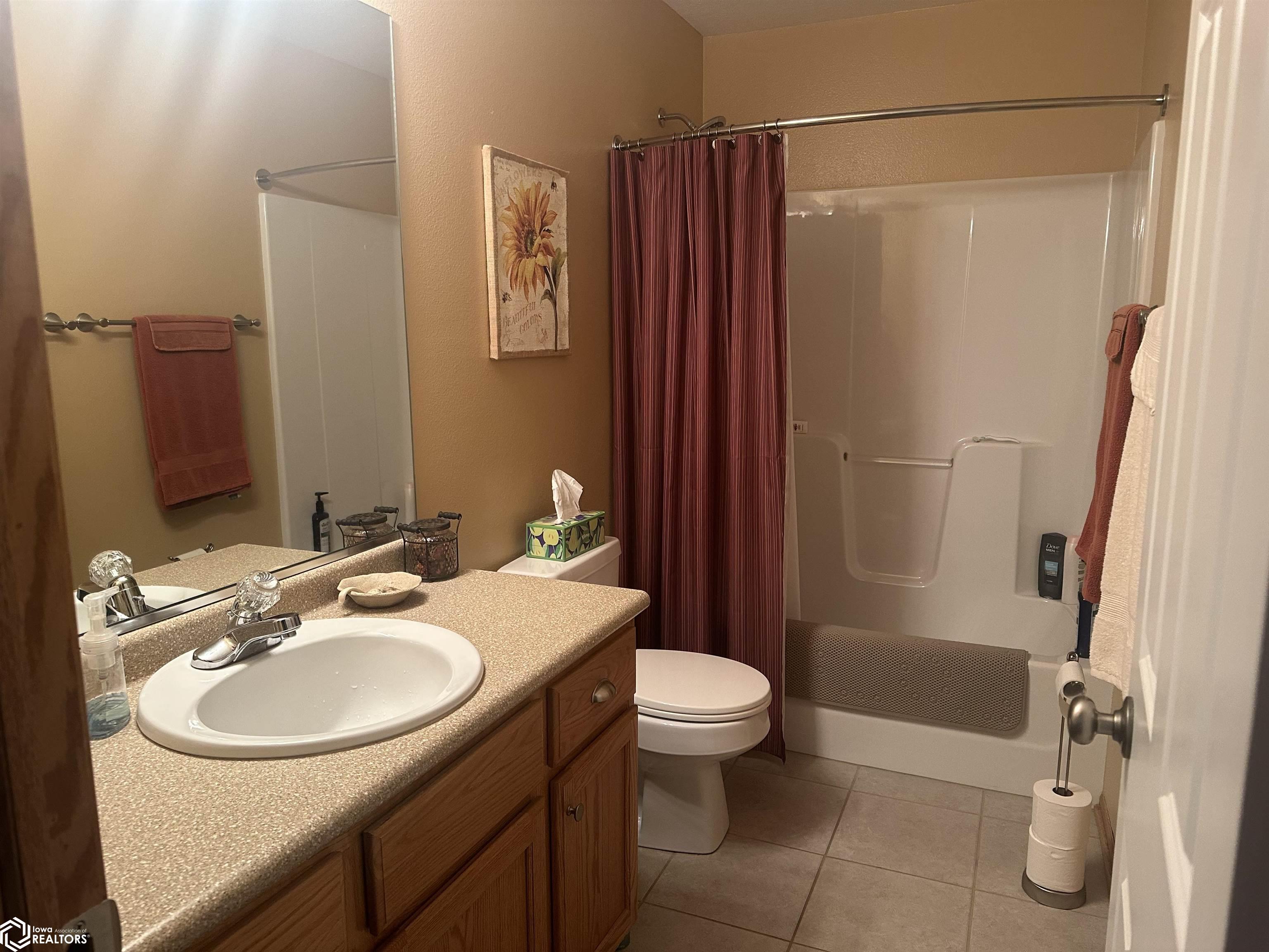 5 S 29th Street, Marshalltown, Iowa image 19