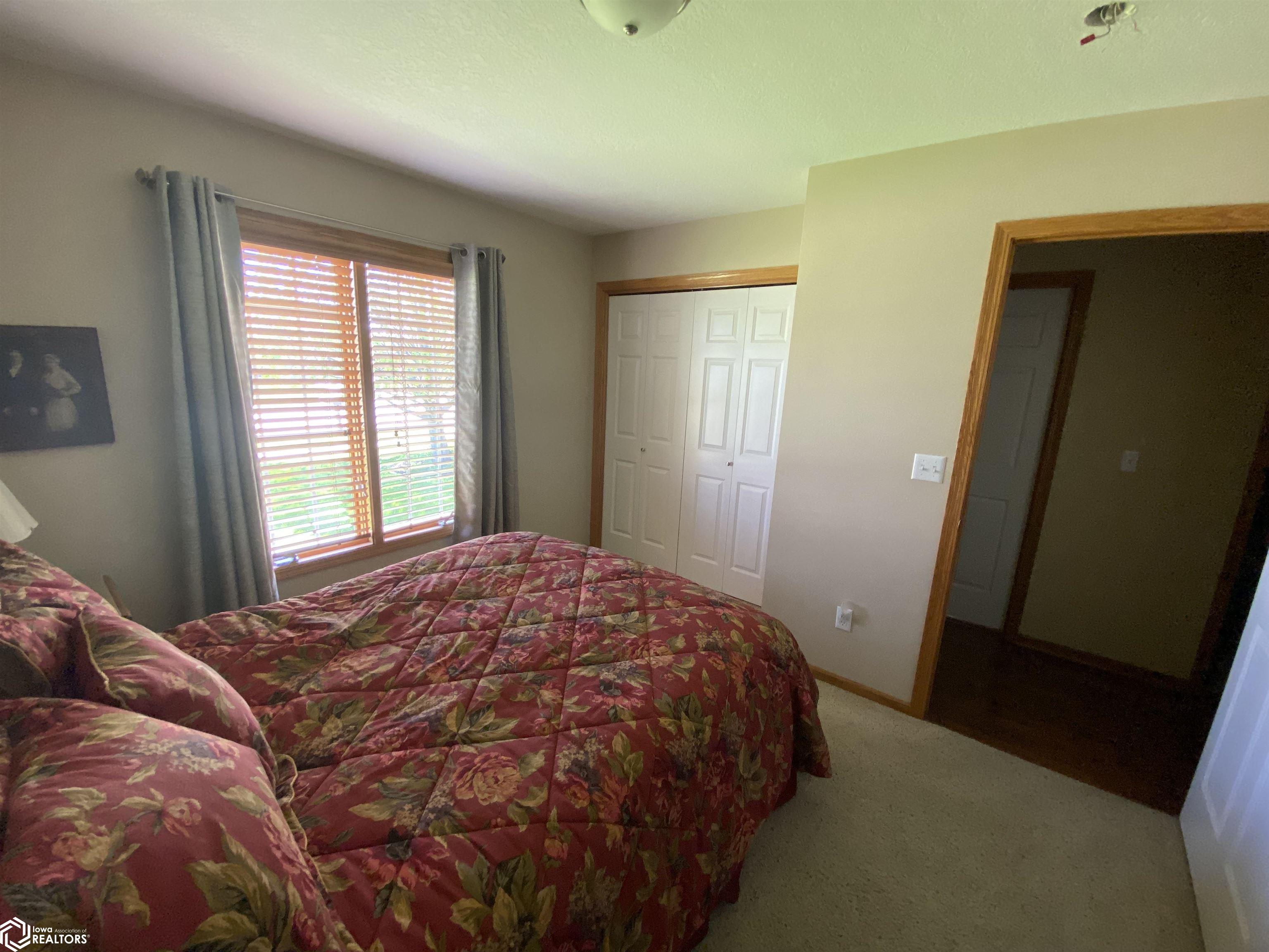 5 S 29th Street, Marshalltown, Iowa image 20
