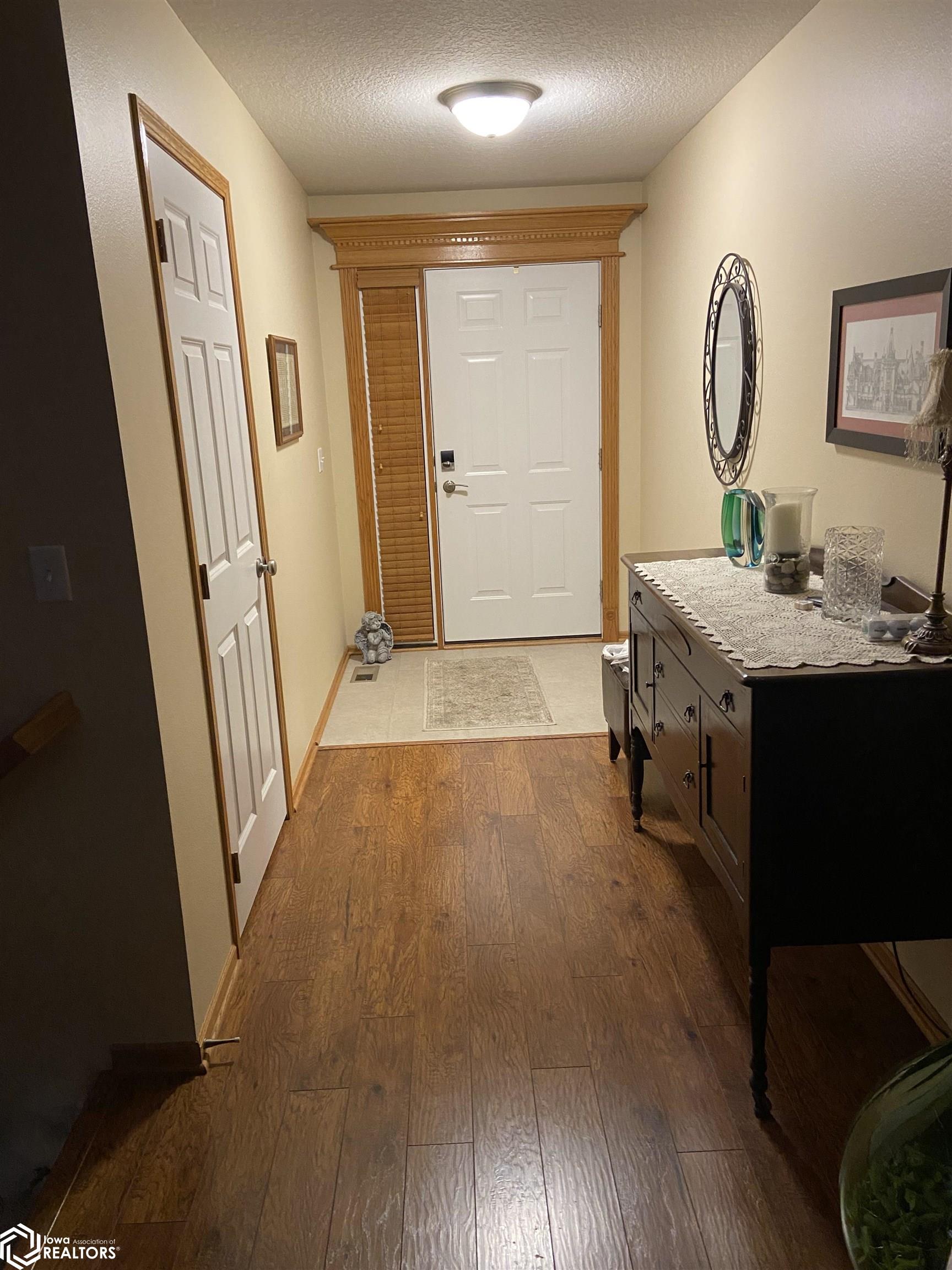 5 S 29th Street, Marshalltown, Iowa image 7