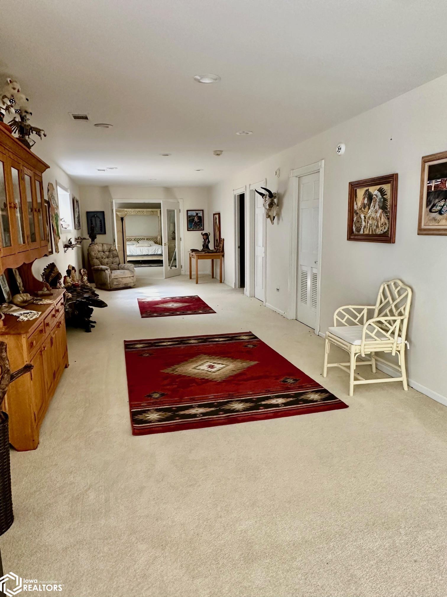 6124 Nikonha Place, Burlington, Iowa image 20
