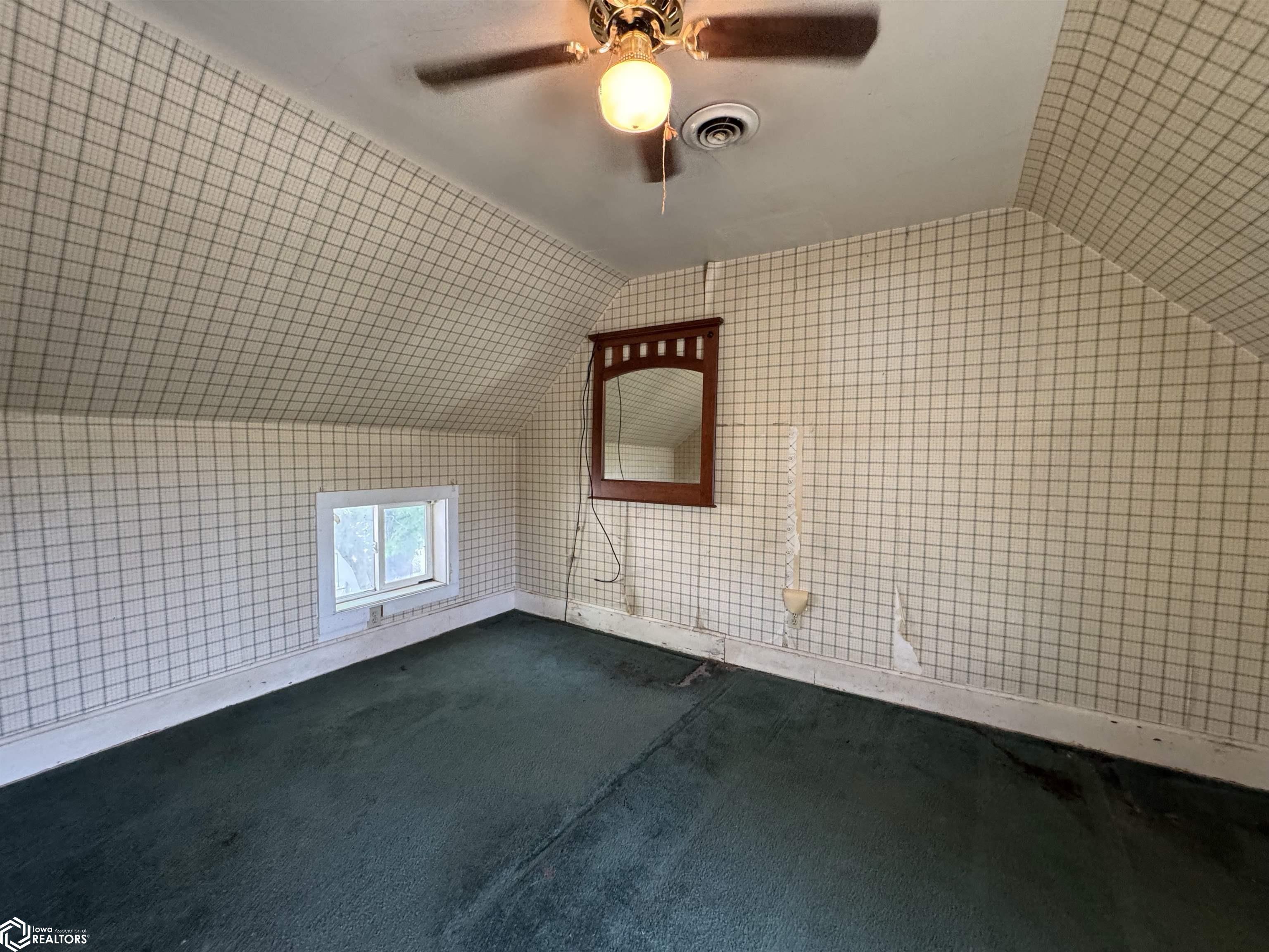 113 S 9th Street, Clear Lake, Iowa image 18