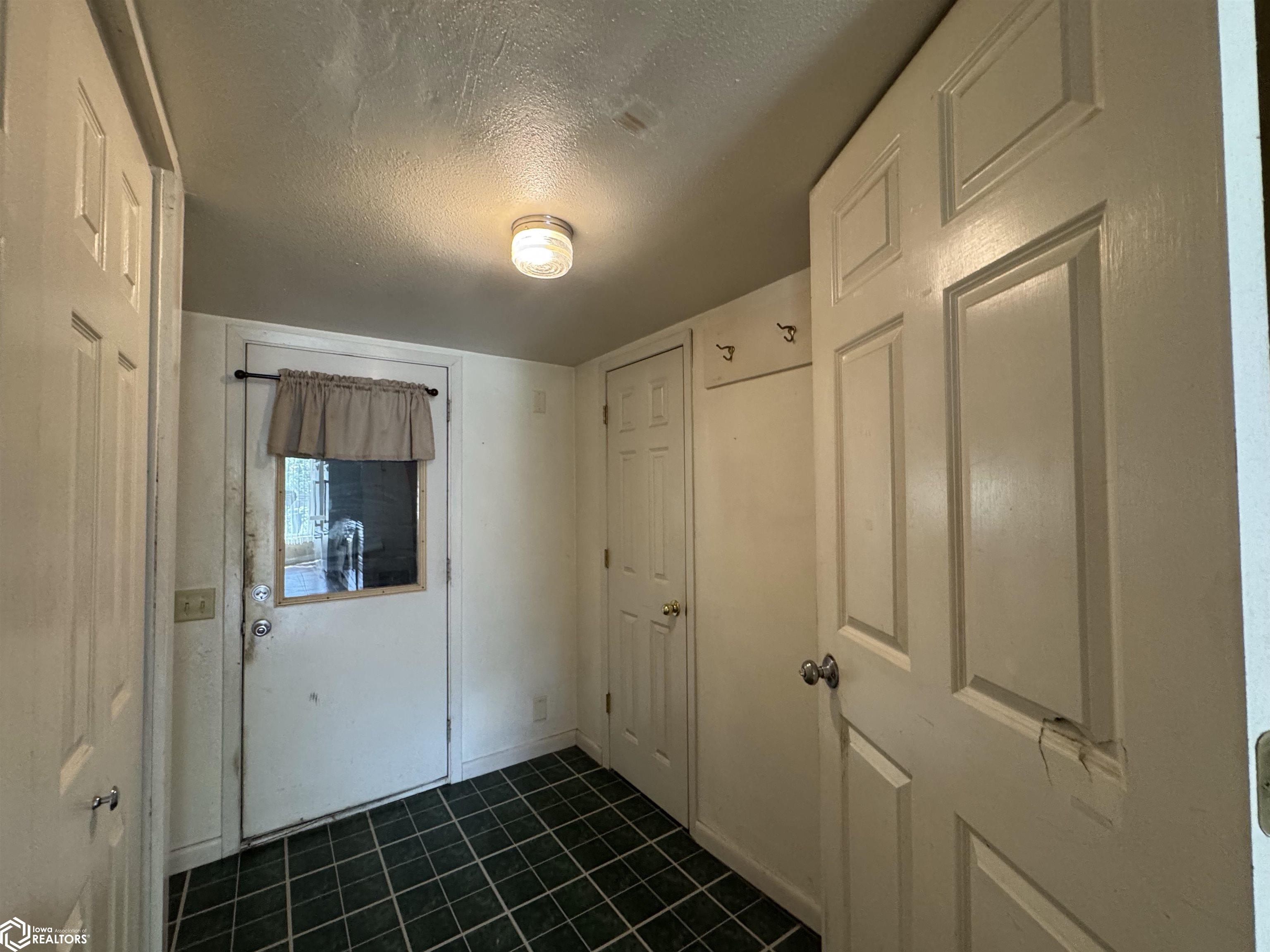 113 S 9th Street, Clear Lake, Iowa image 21