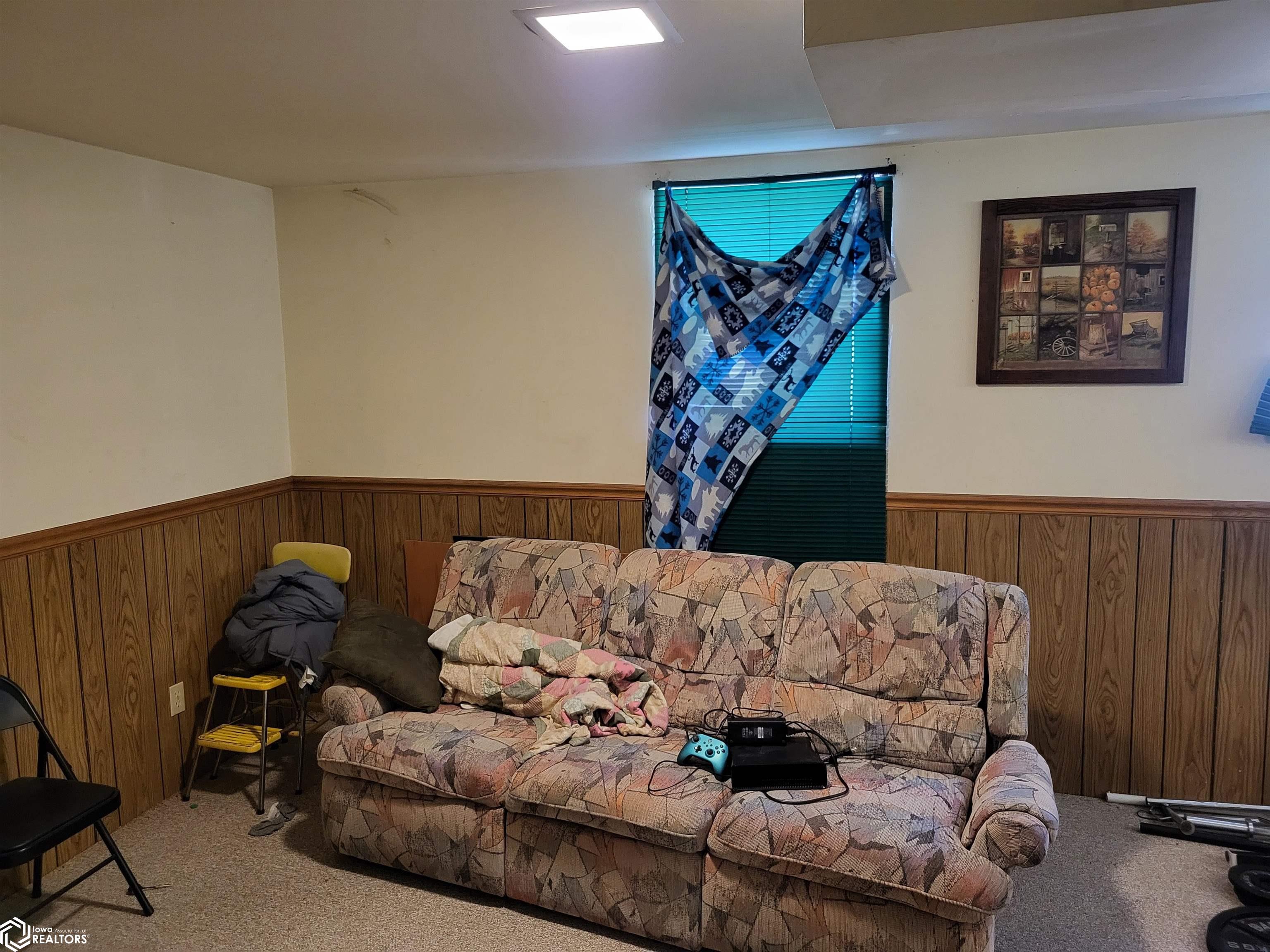 2502 Reyclif Drive, Marshalltown, Iowa image 12