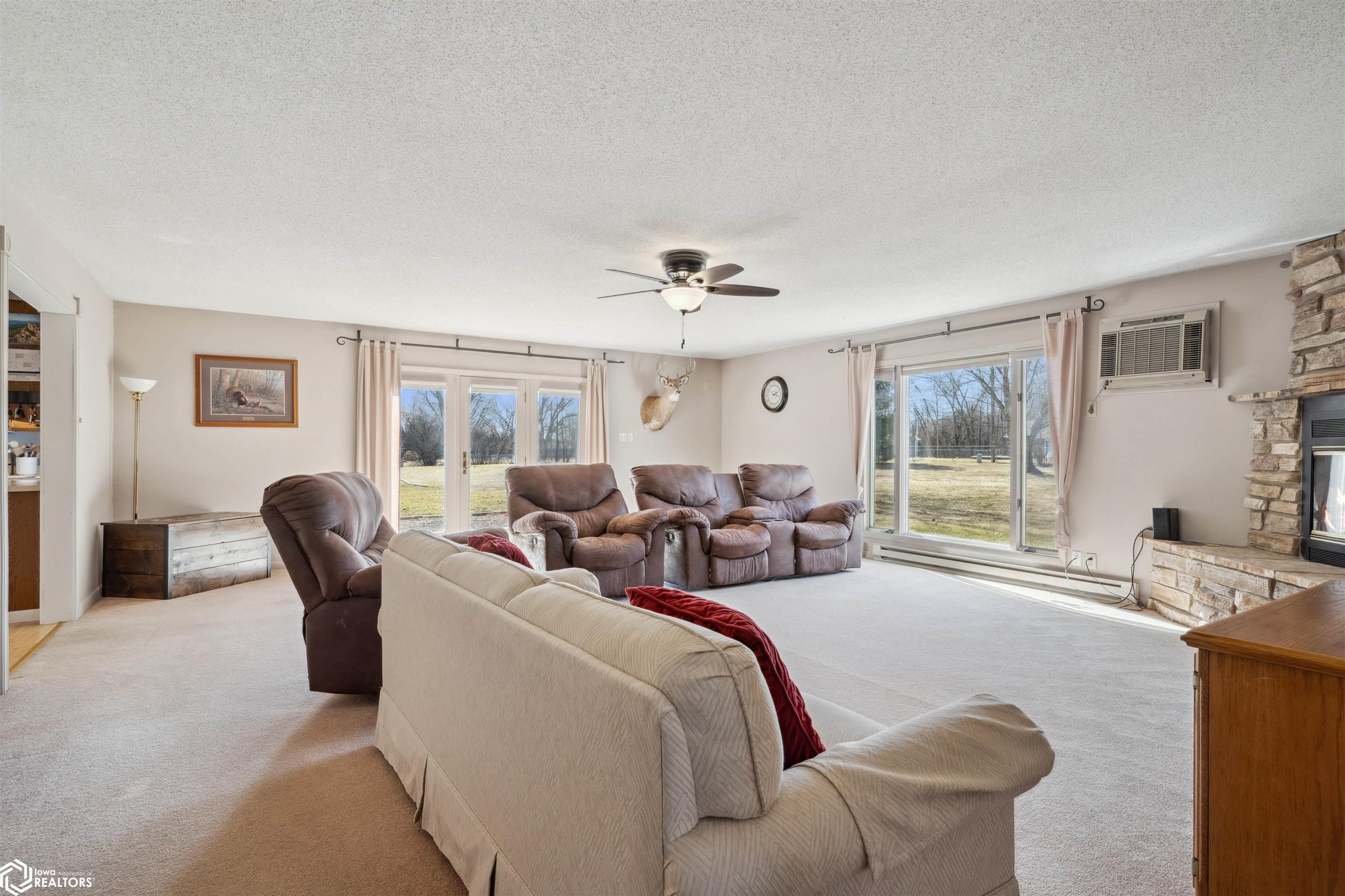 545 S Fullmer, Nauvoo, Illinois image 8