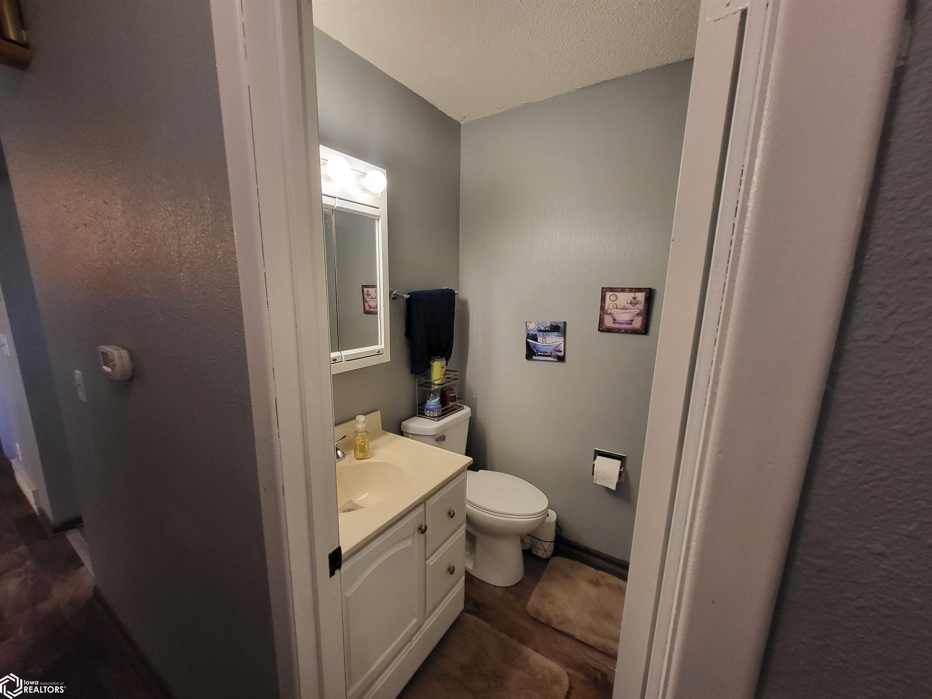 705 Newcastle Road, Marshalltown, Iowa image 19