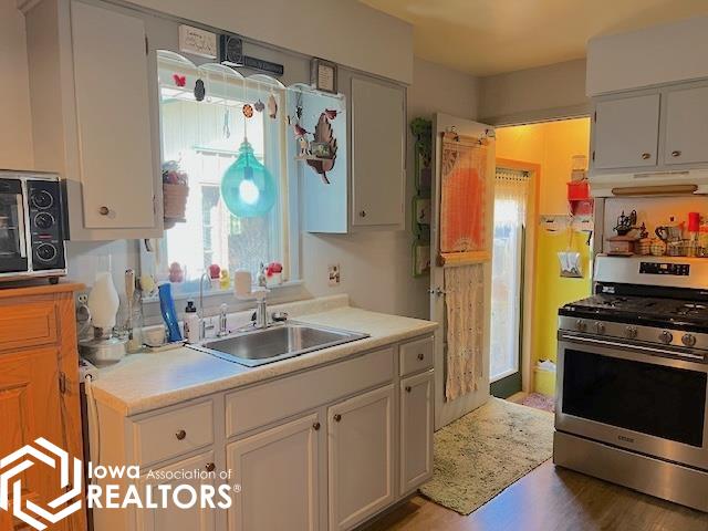637 Prairie Street, Grinnell, Iowa image 14