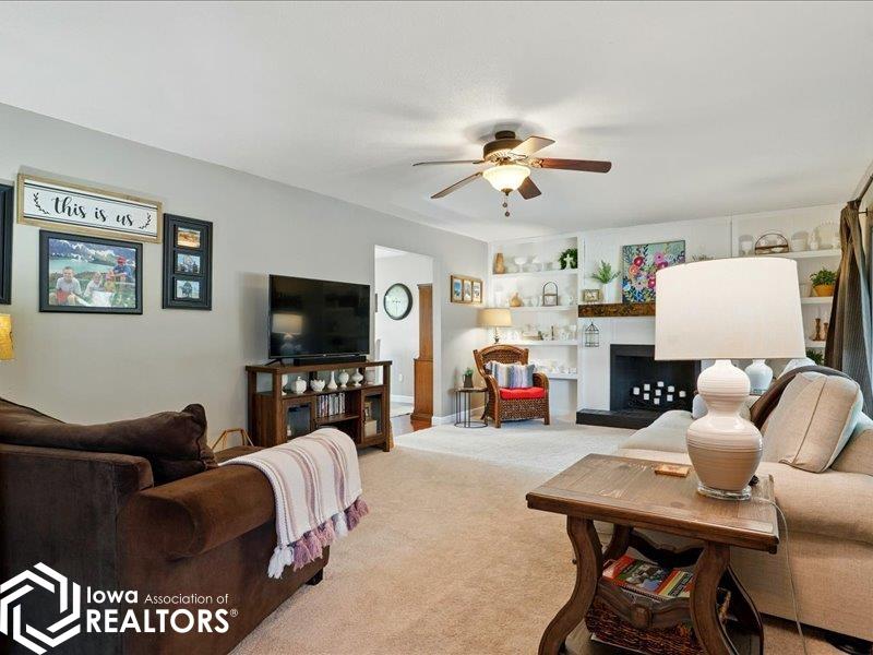 808 Easy Street, Burlington, Iowa image 10