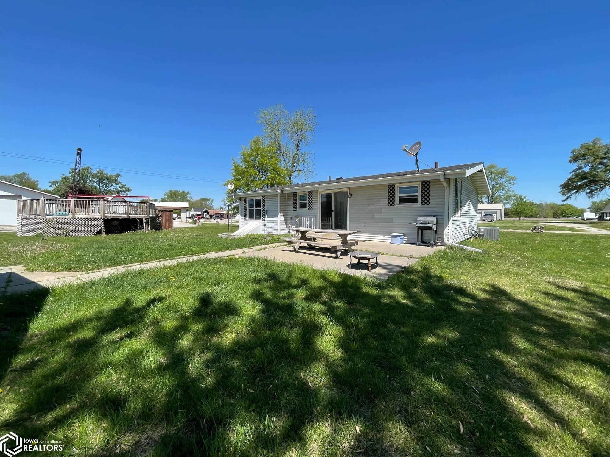 516 W Lee Street, Seymour, Iowa image 29
