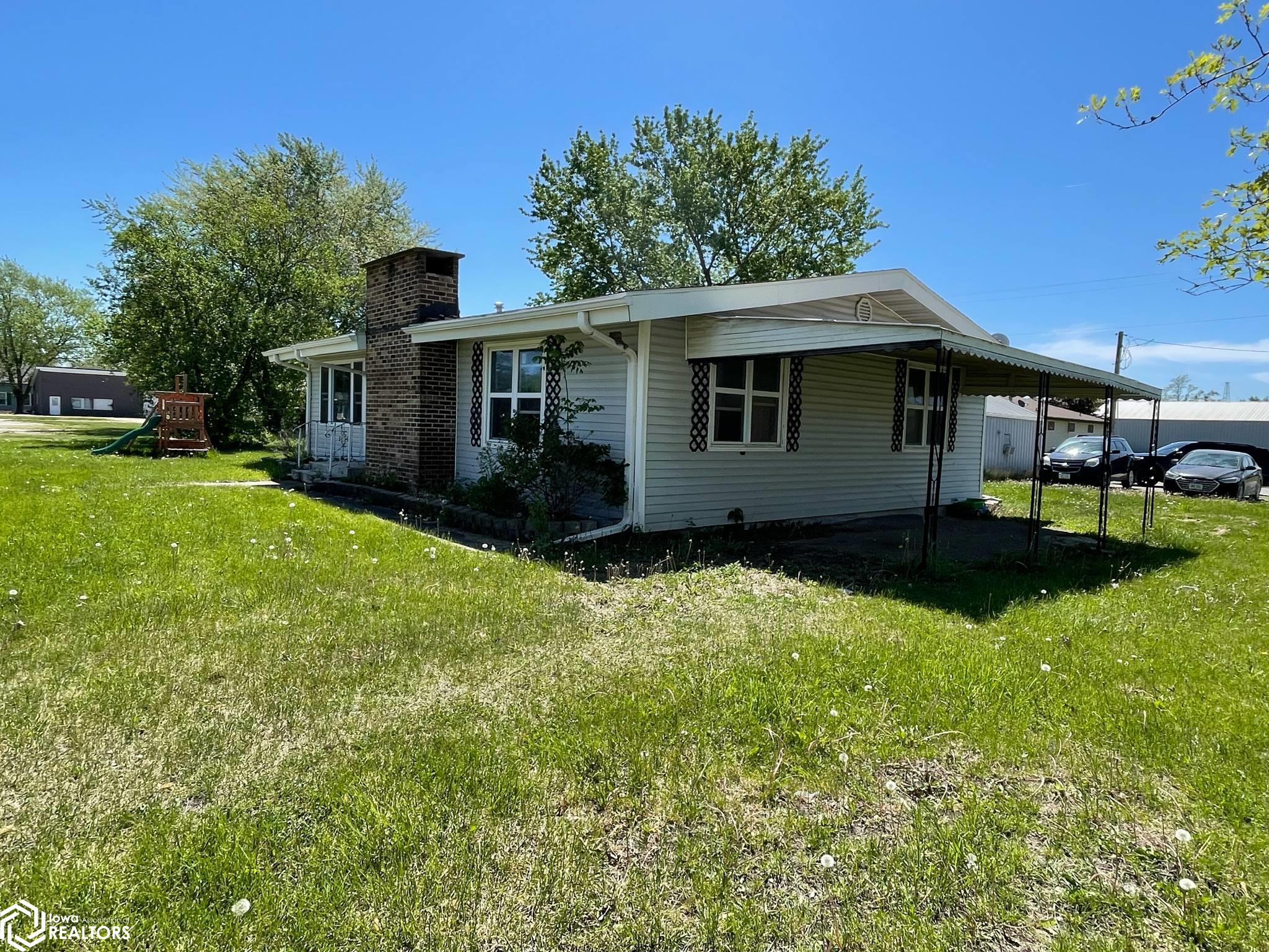 516 W Lee Street, Seymour, Iowa image 36