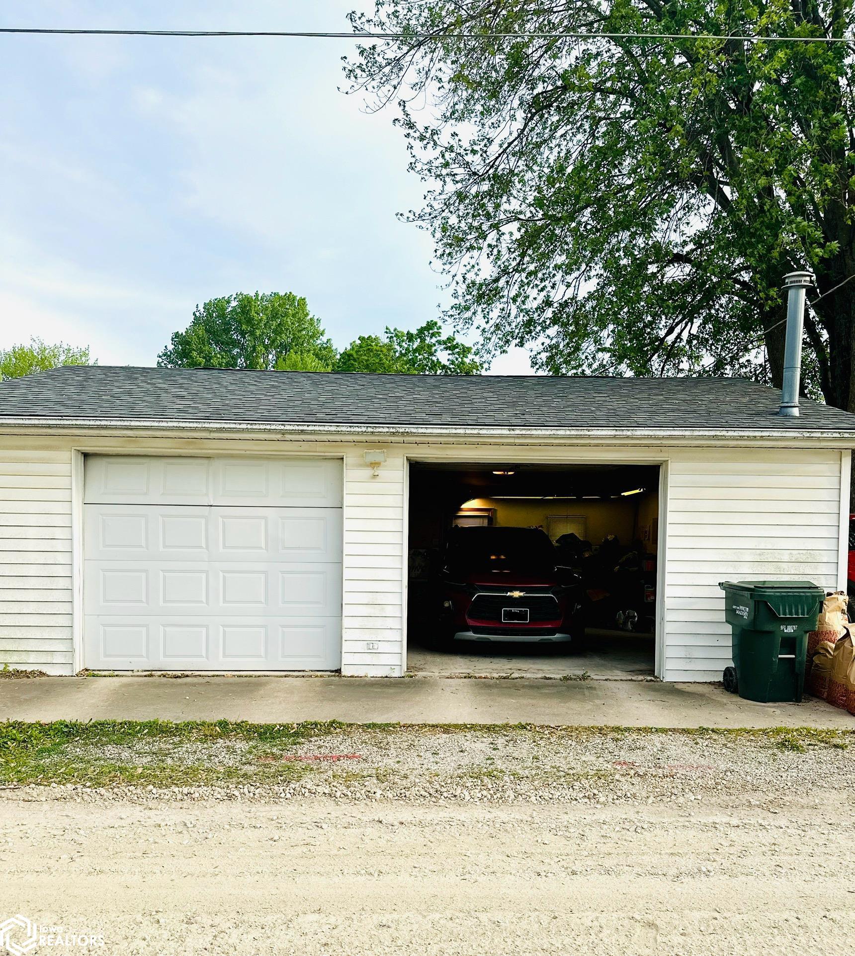 2635 Avenue H, Fort Madison, Iowa image 21