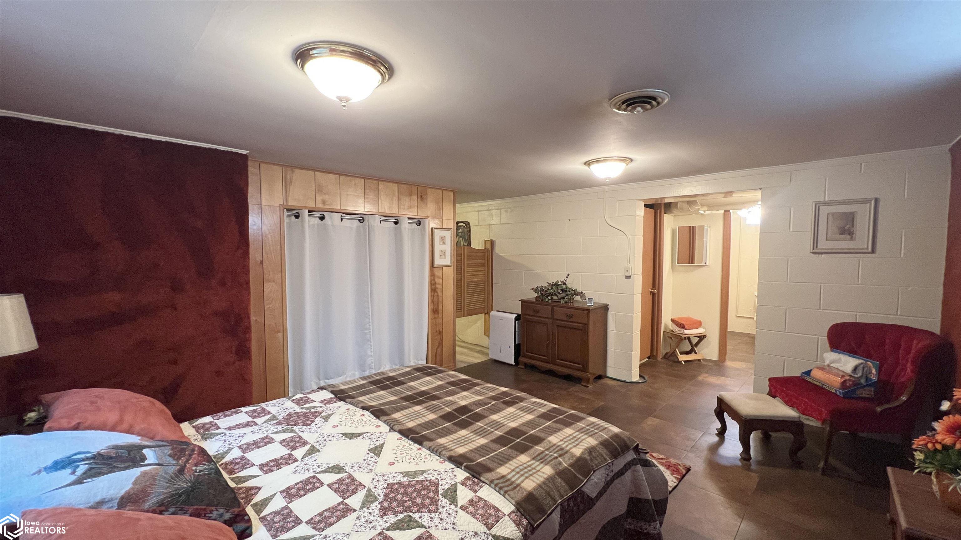 1715 Hillcrest Drive, Mason City, Iowa image 25