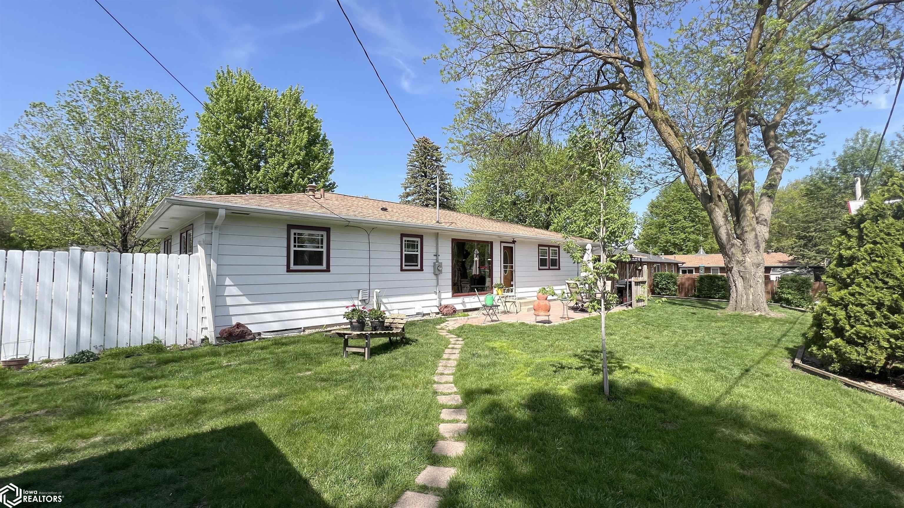 1715 Hillcrest Drive, Mason City, Iowa image 33