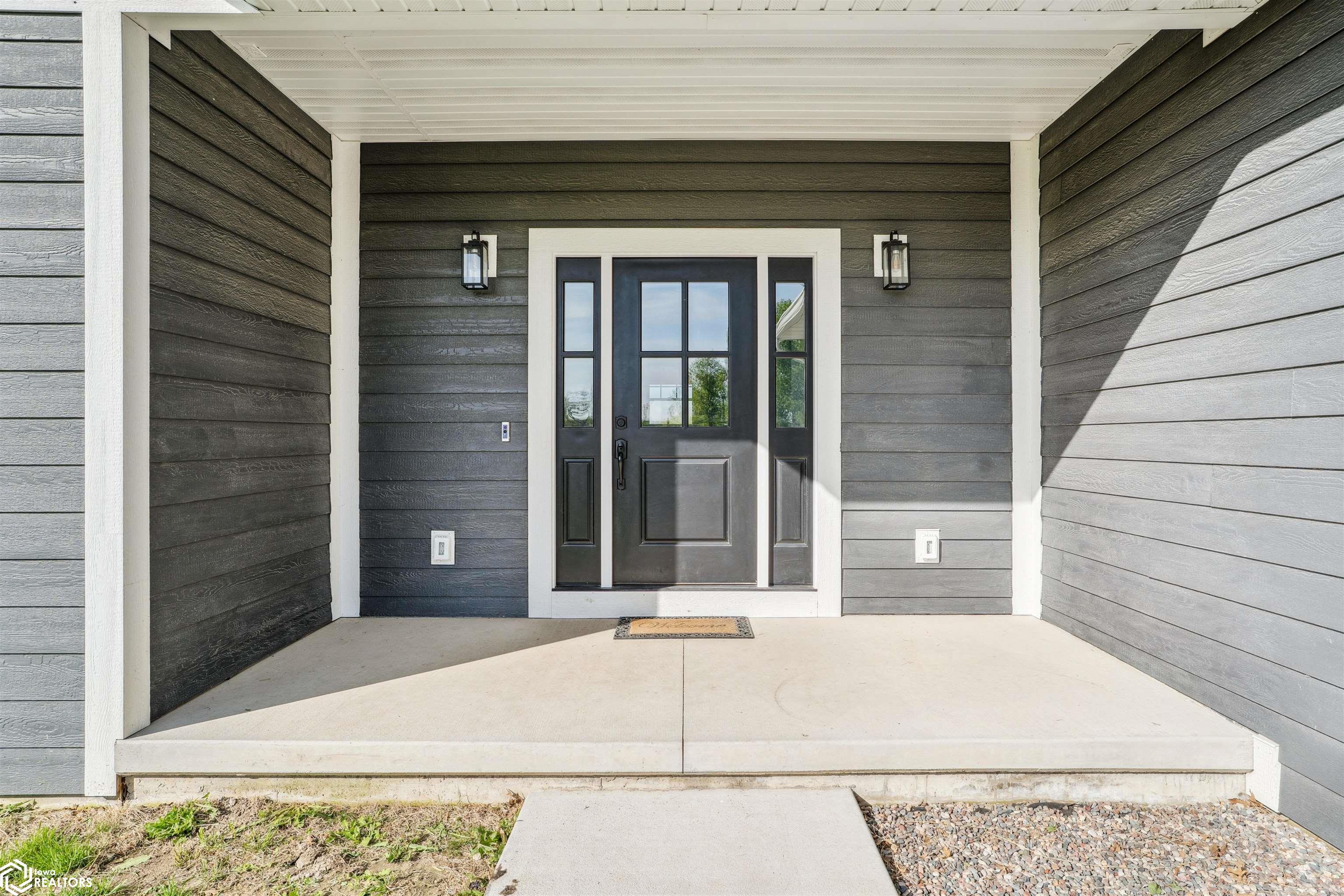 2230 S 32nd, Fairfield, Iowa image 3