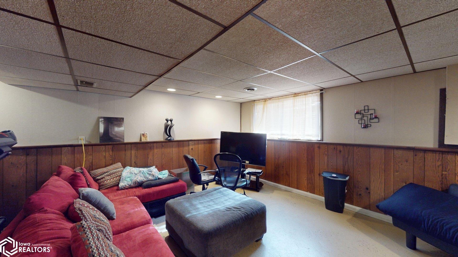 15 Circle Terrace, Manly, Iowa image 18