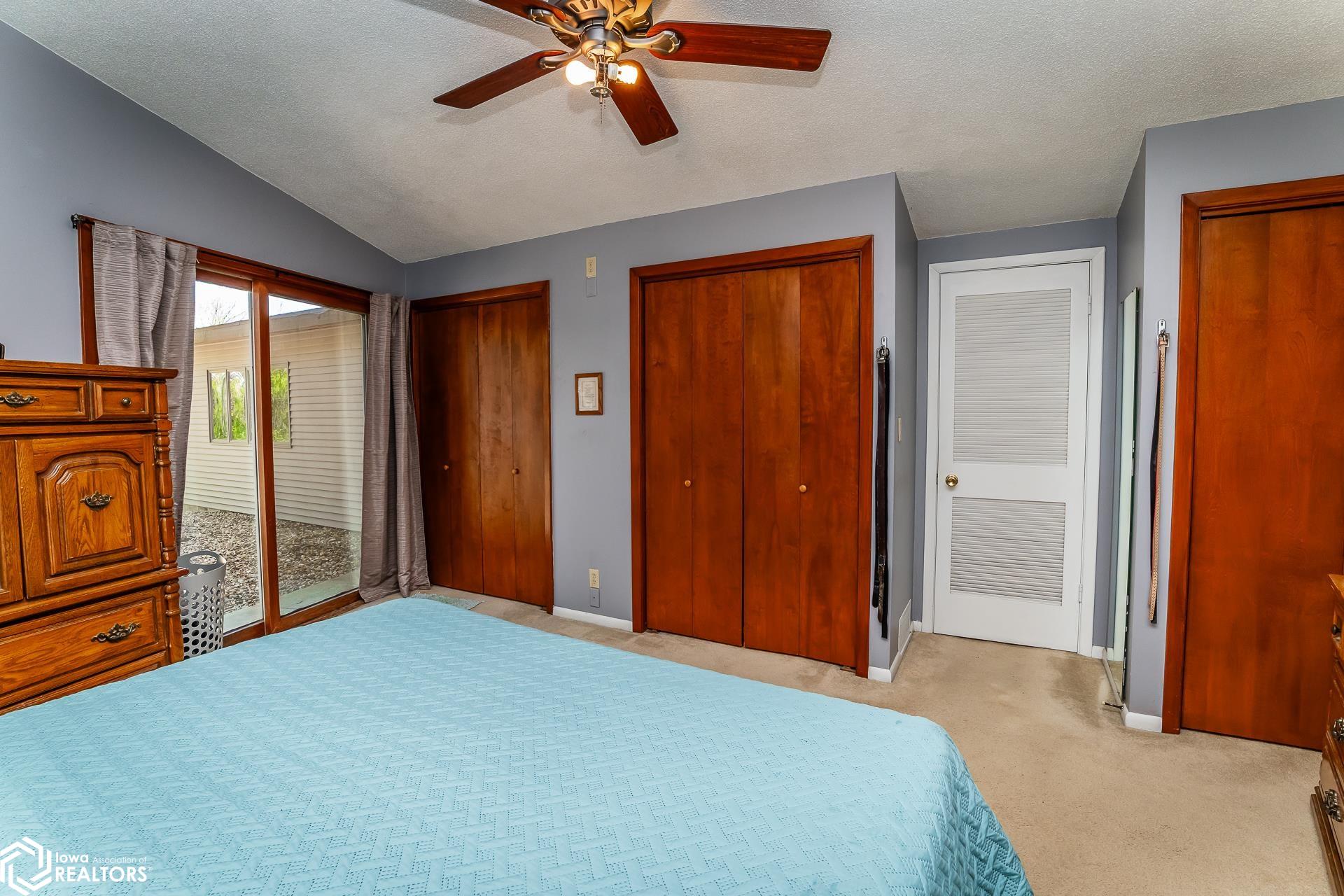 2142 Pine Bend Drive, Garwin, Iowa image 18