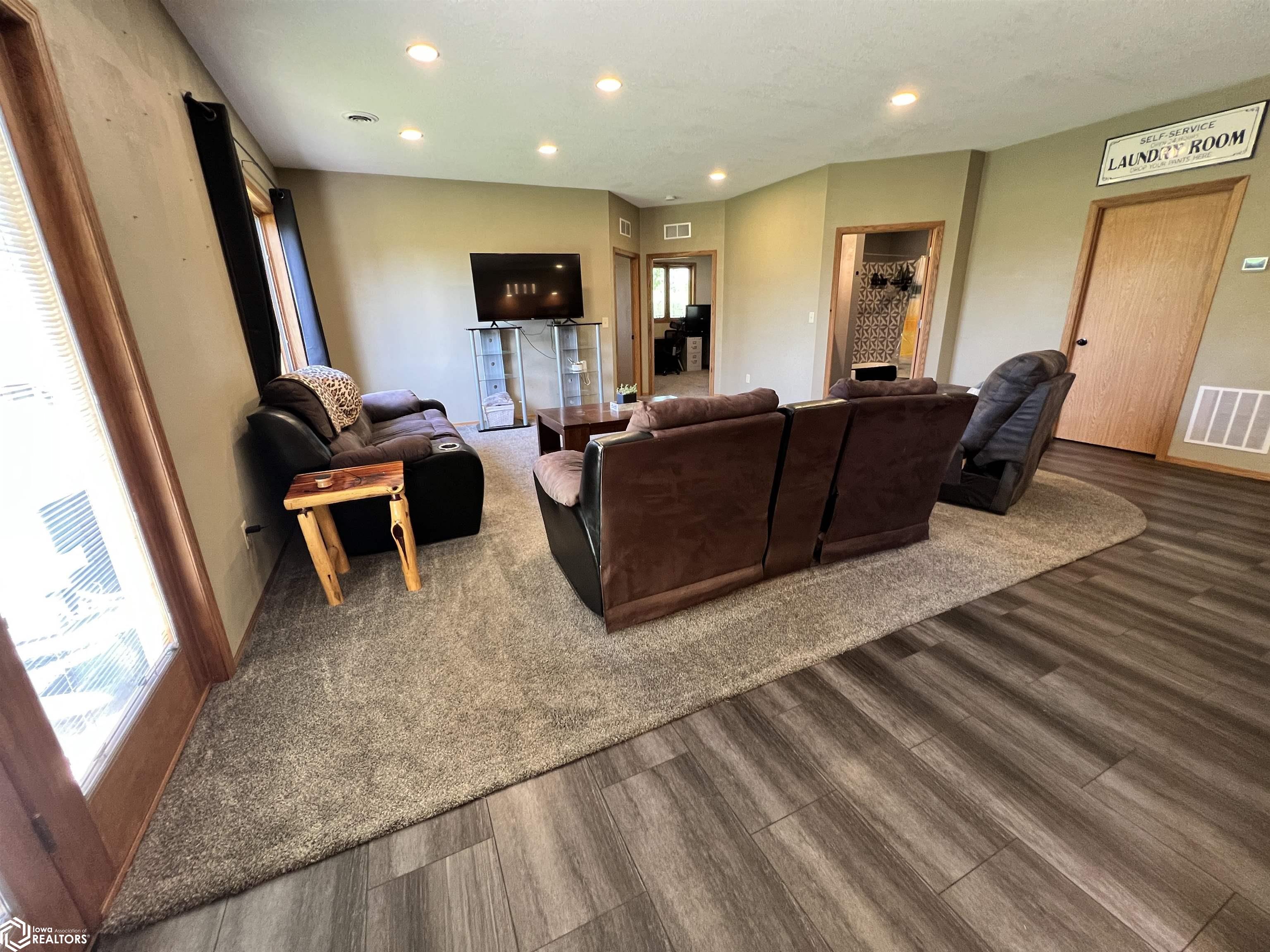 809 NE 7th Street, Leon, Iowa image 28