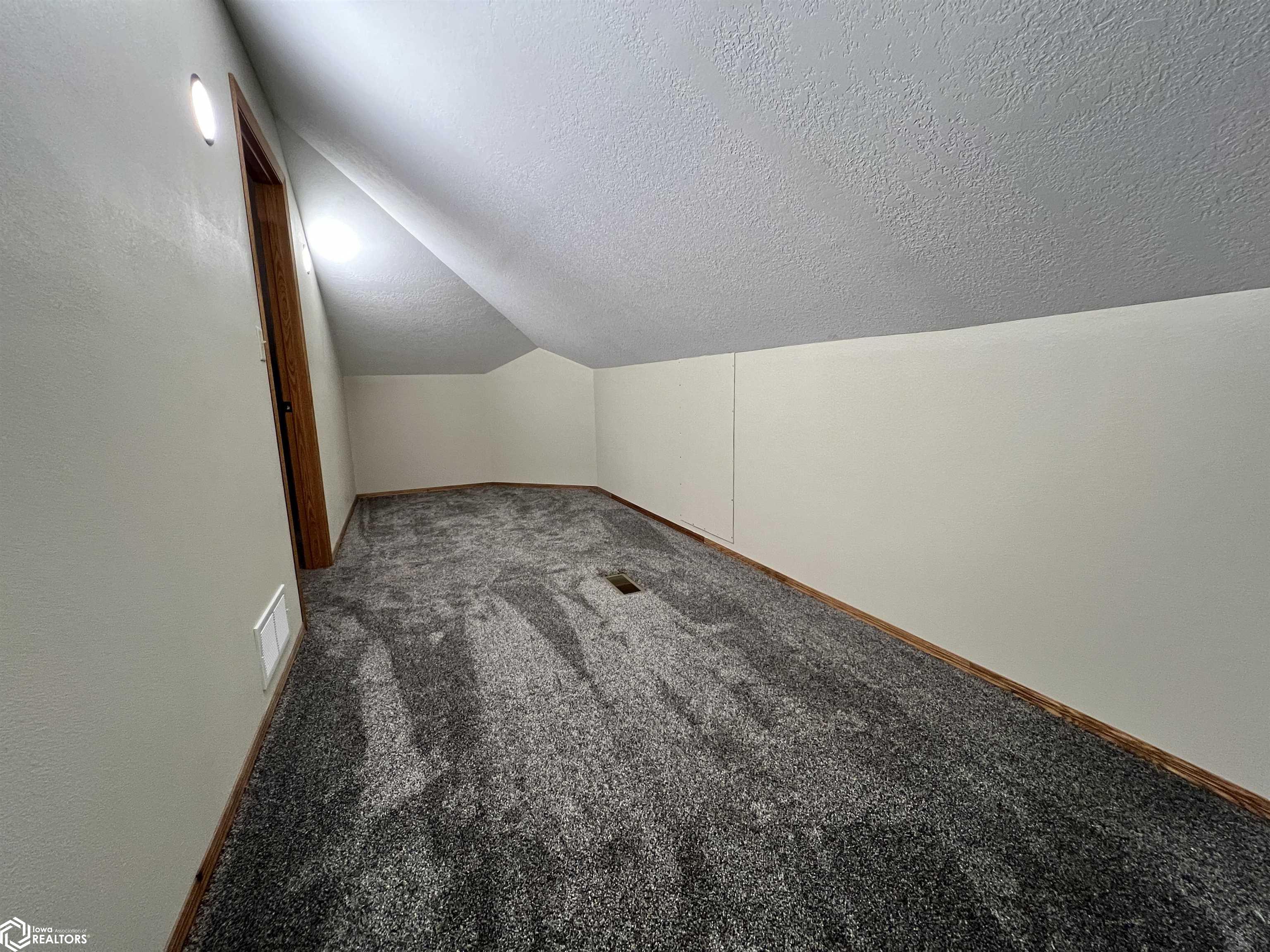 809 NE 7th Street, Leon, Iowa image 43