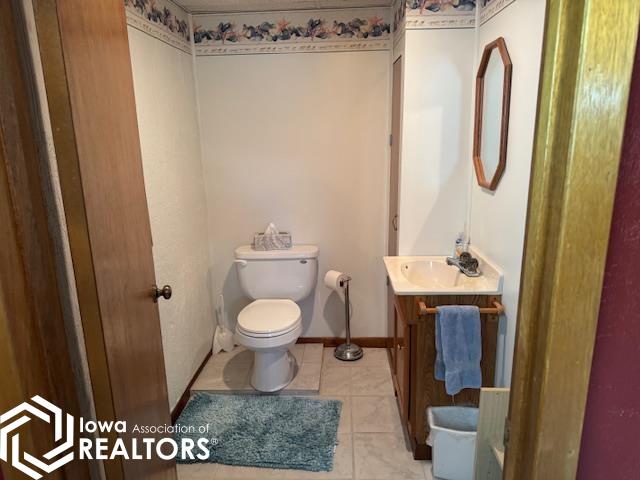 726 N 13th Street, Chariton, Iowa image 20