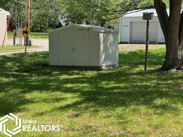 726 N 13th Street, Chariton, Iowa image 8