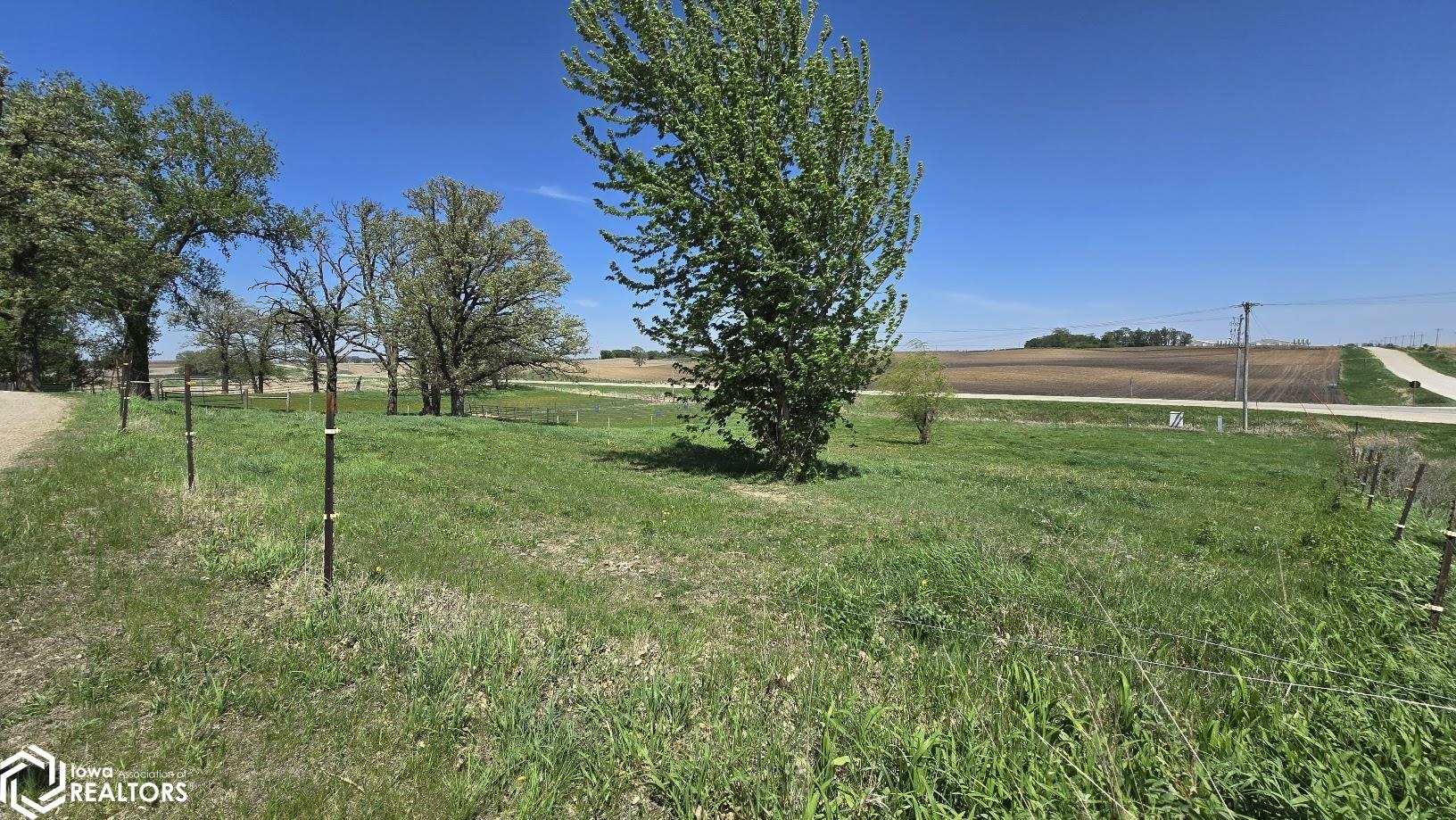 21952 420th Street, Lake Mills, Iowa image 23