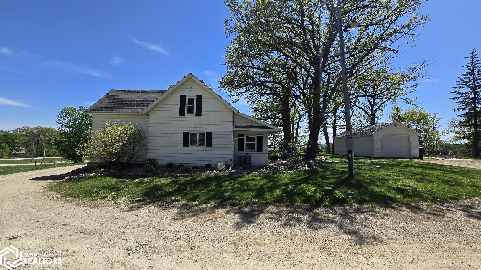 21952 420th Street, Lake Mills, Iowa image 24