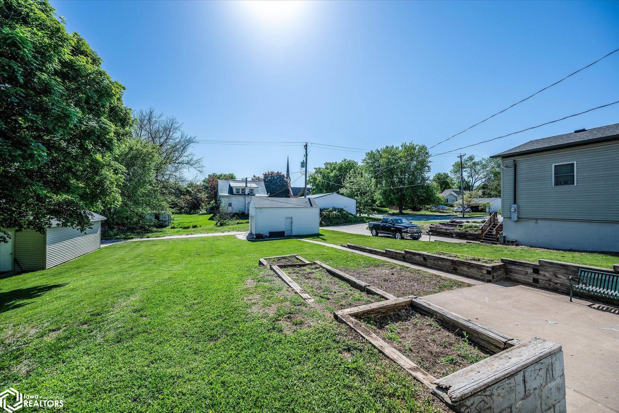 209 2nd Street, Neola, Iowa image 35