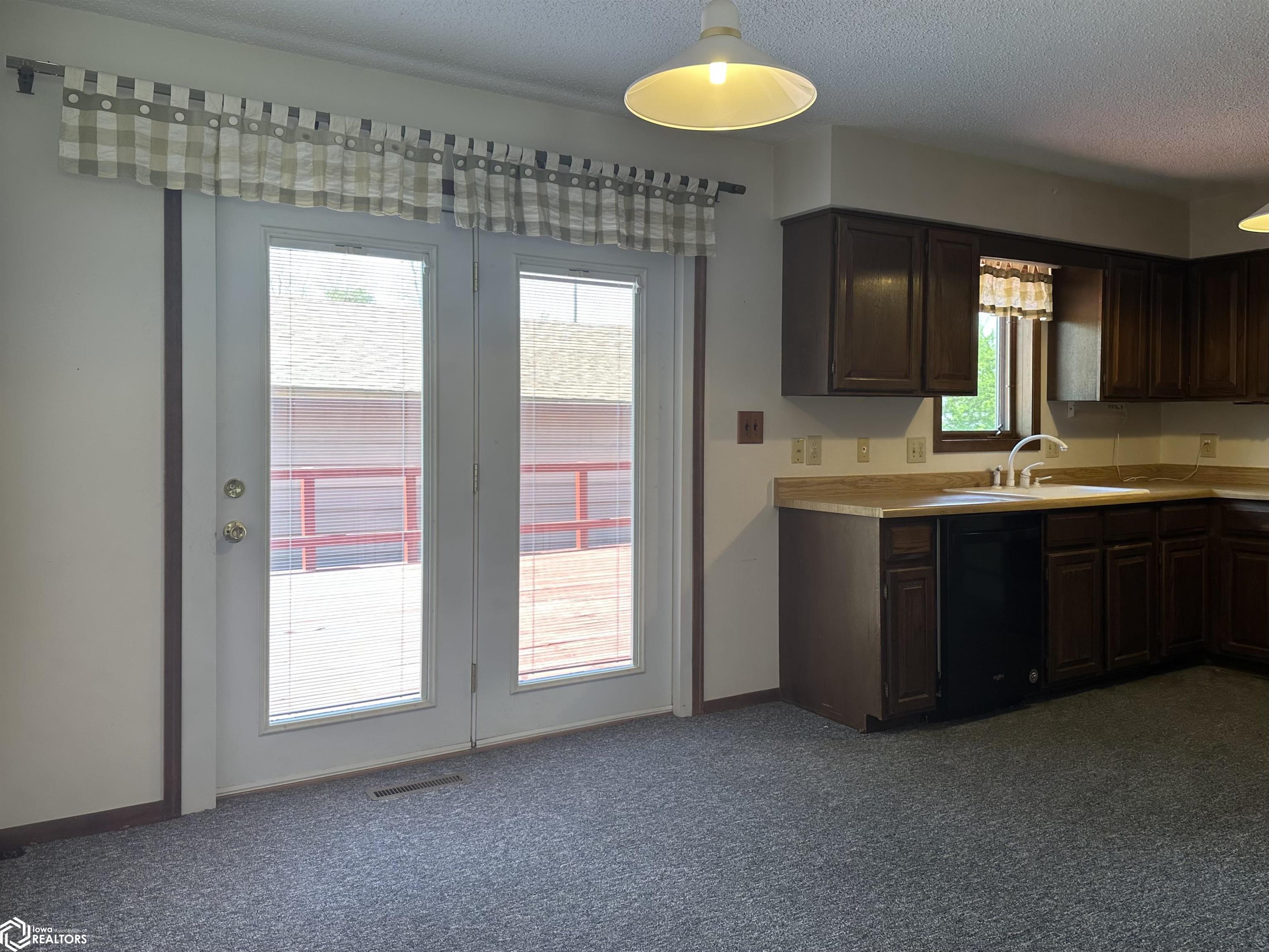 431 S 7th Street, Chariton, Iowa image 16