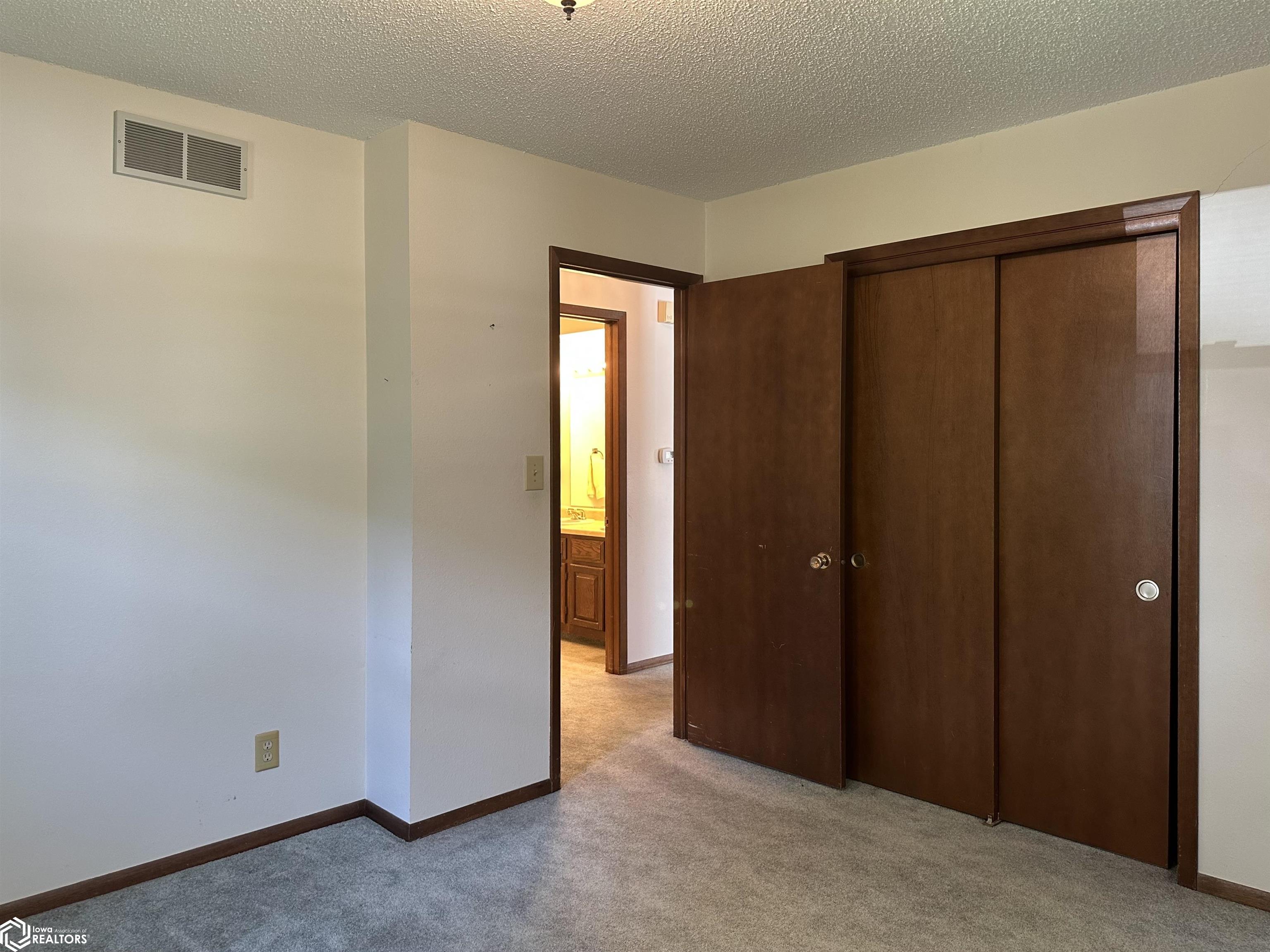 431 S 7th Street, Chariton, Iowa image 22
