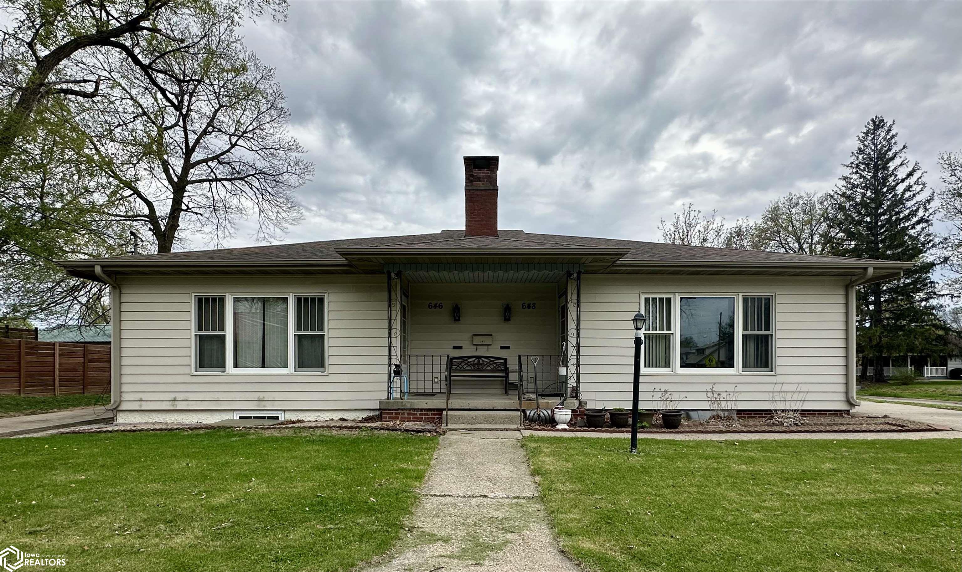 646 And 648 Osage Avenue, Chariton, Iowa image 1