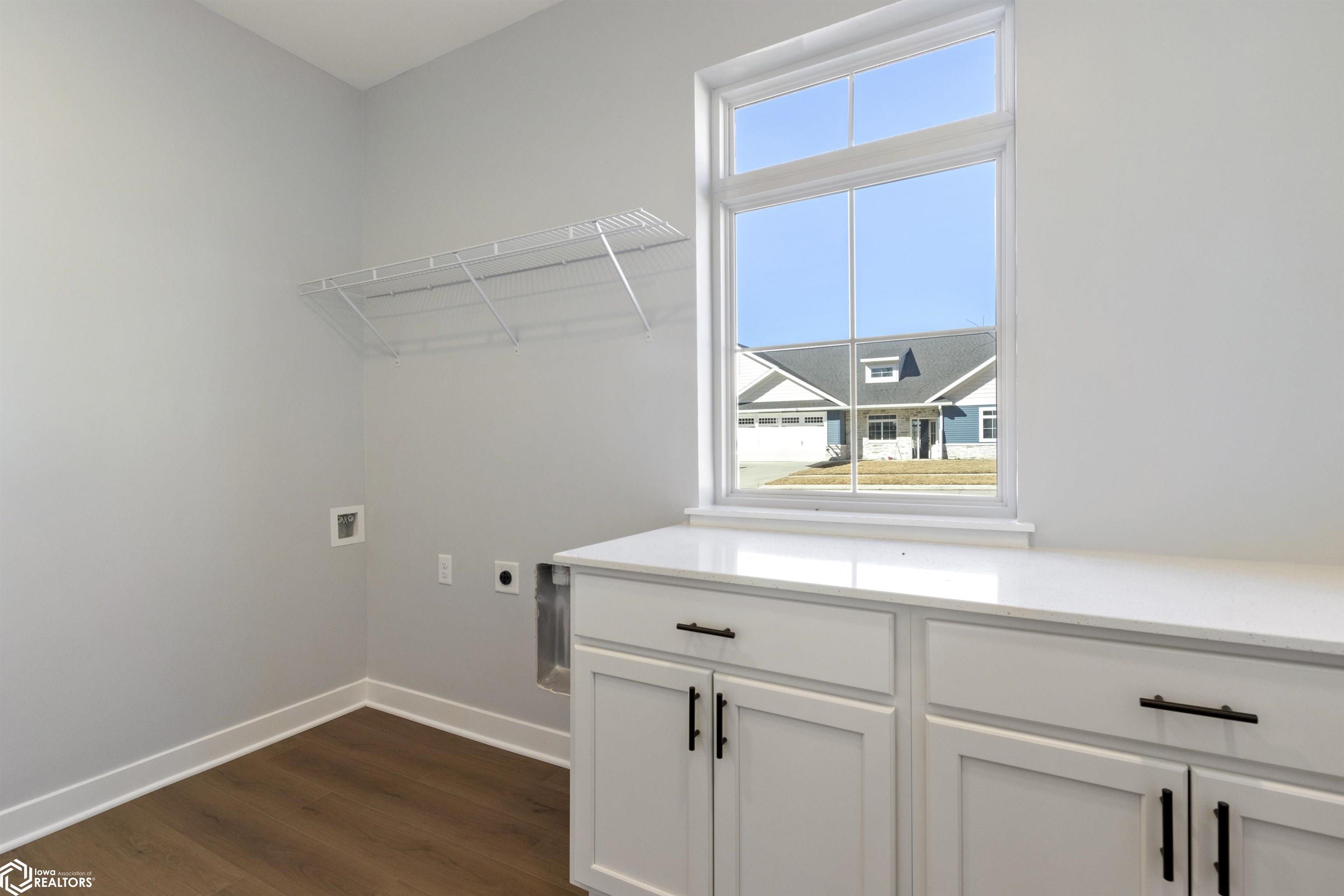 315 27th Pl S, Clear Lake, Iowa image 30