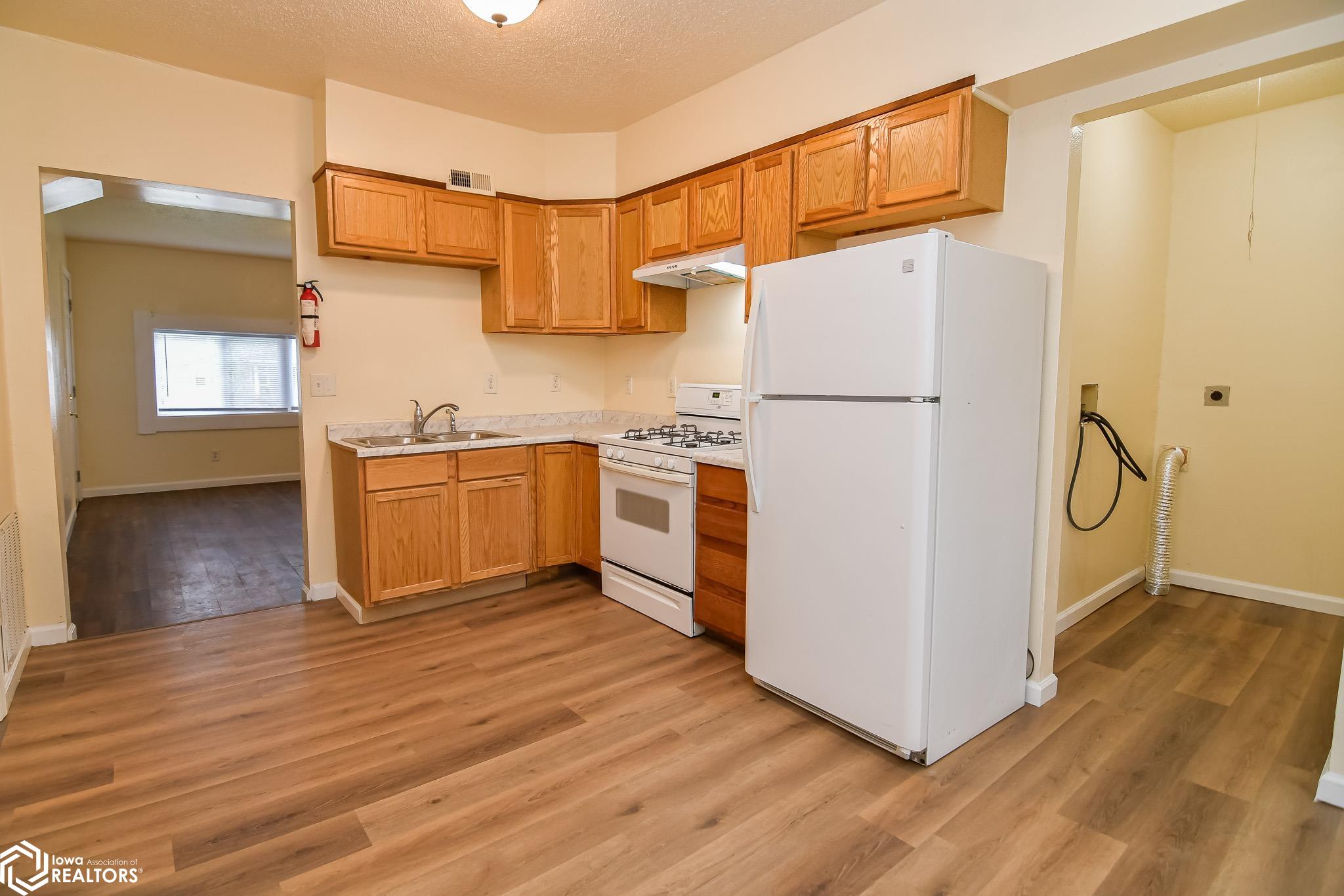 511 N 2nd Street, Marshalltown, Iowa image 17