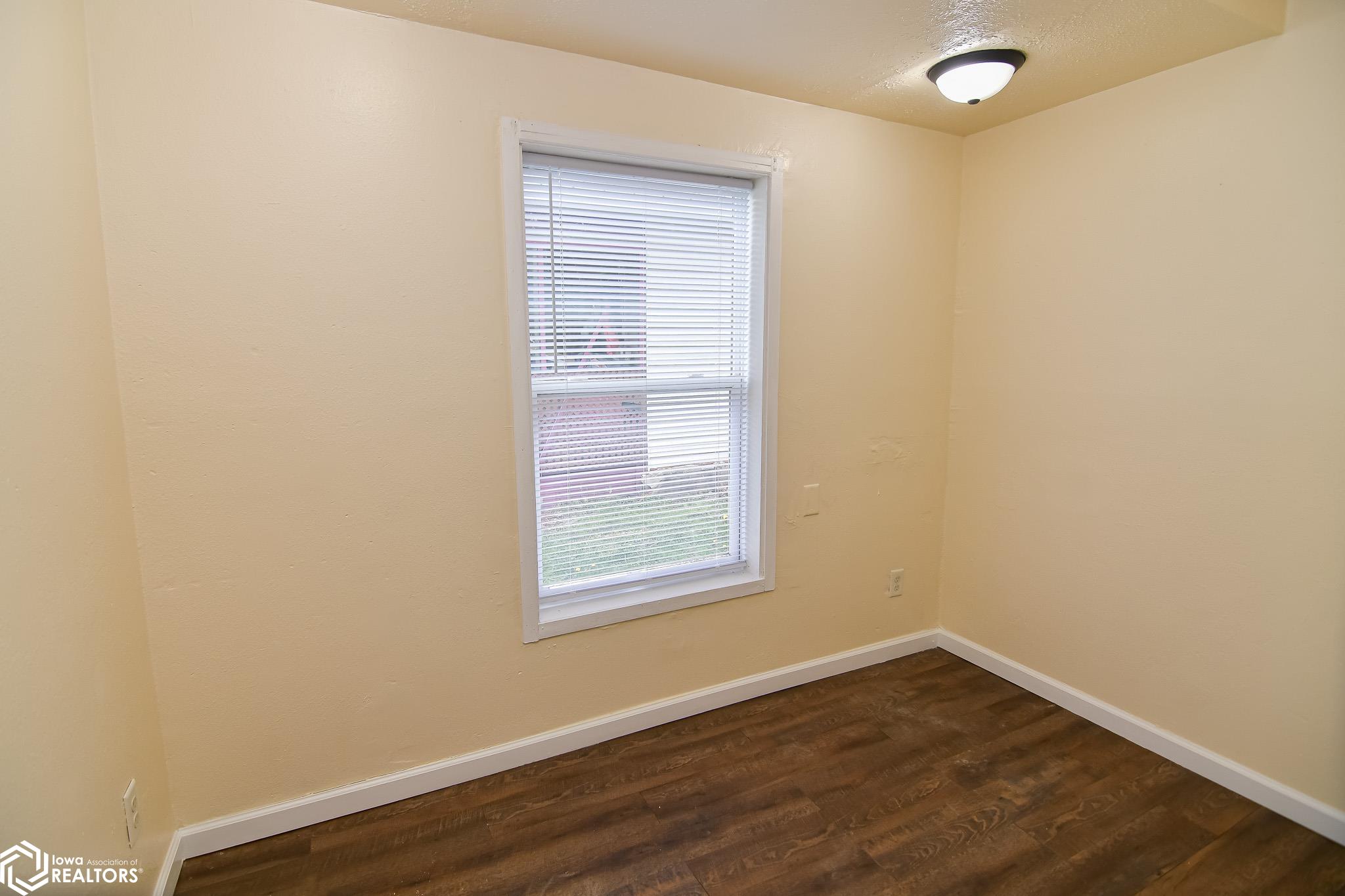511 N 2nd Street, Marshalltown, Iowa image 8