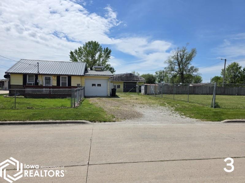 1208 Burns Ave, Ottumwa, Iowa image 3