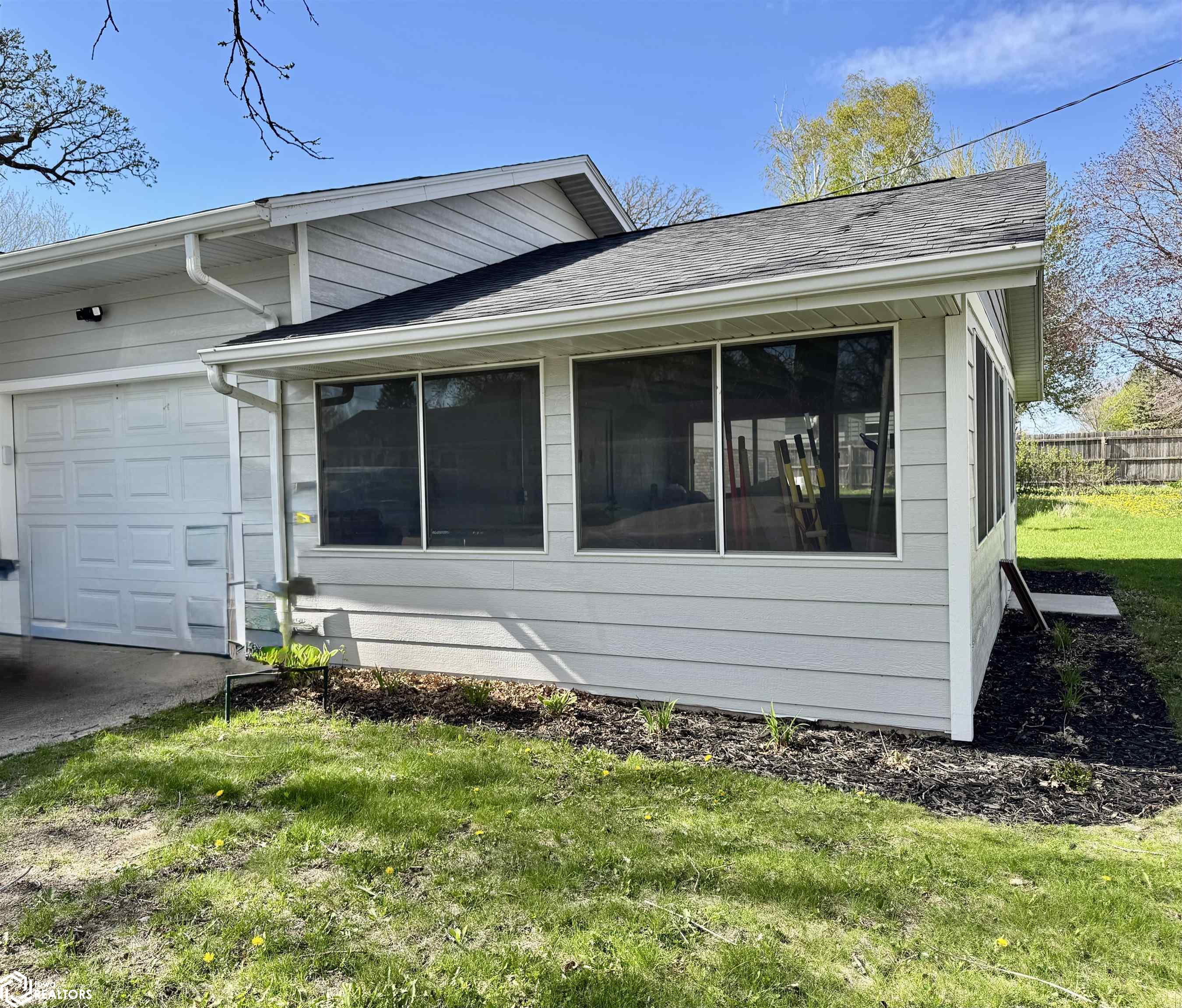 200 N 15th St, Clear Lake, Iowa image 4