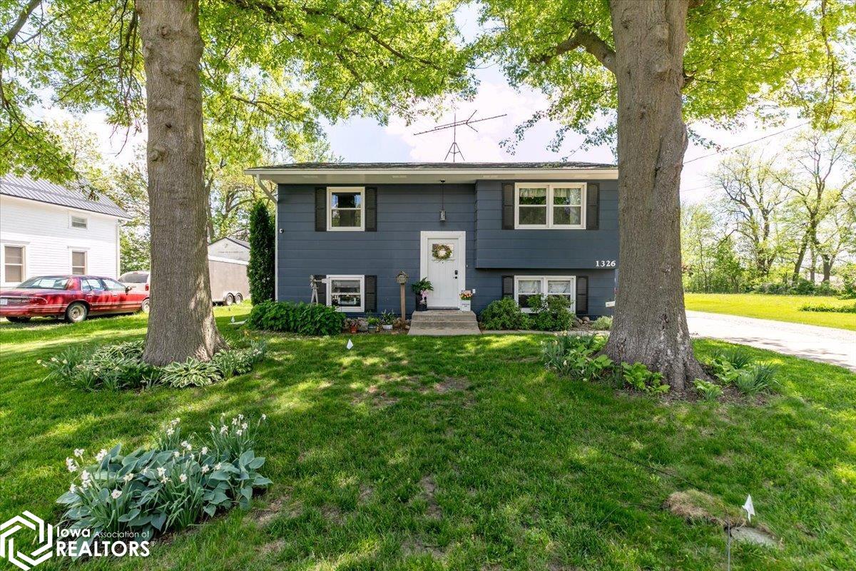 1326 Davis Avenue, Grinnell, Iowa image 19