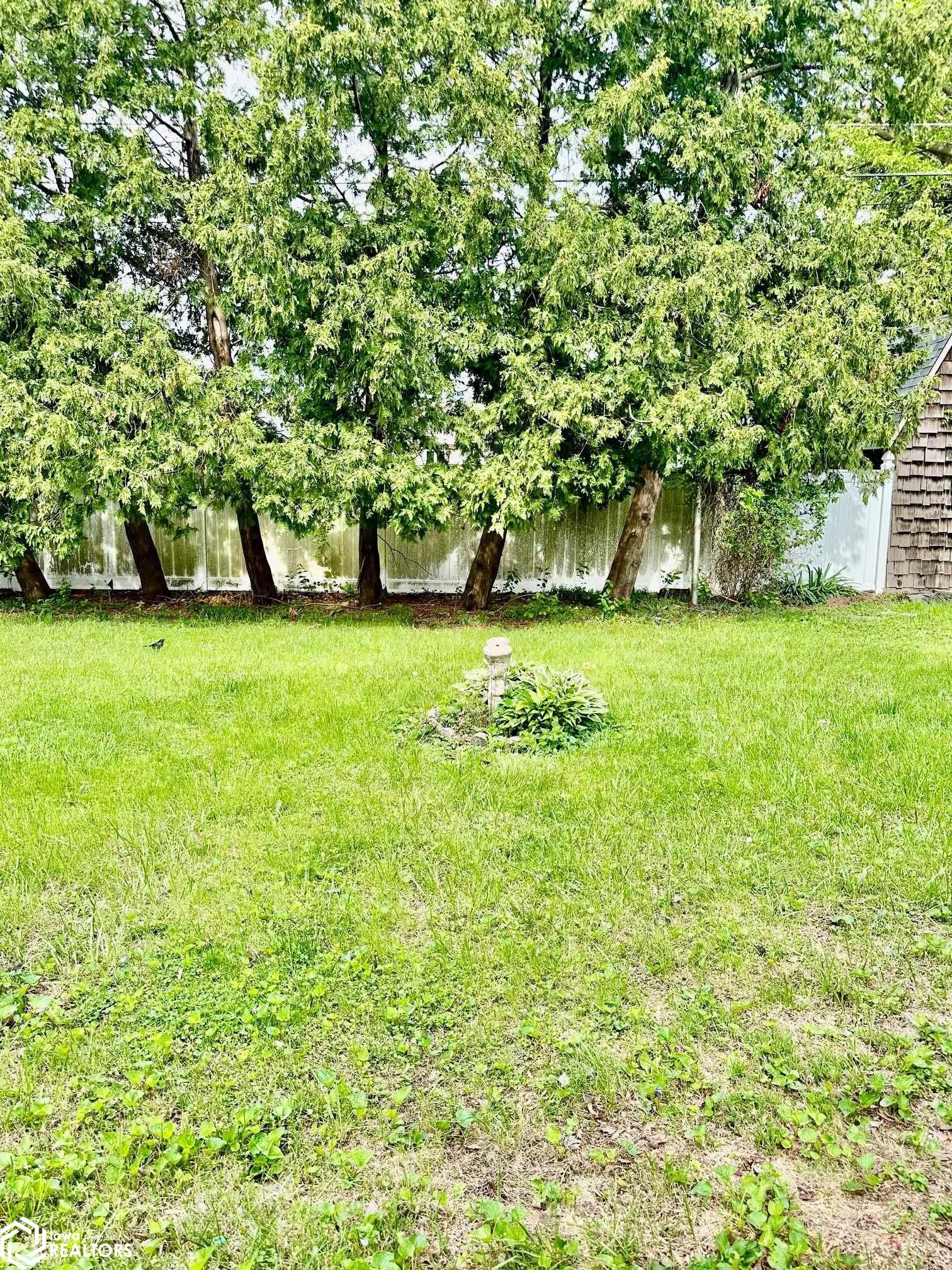 1605 S Garfield Avenue, Burlington, Iowa image 14