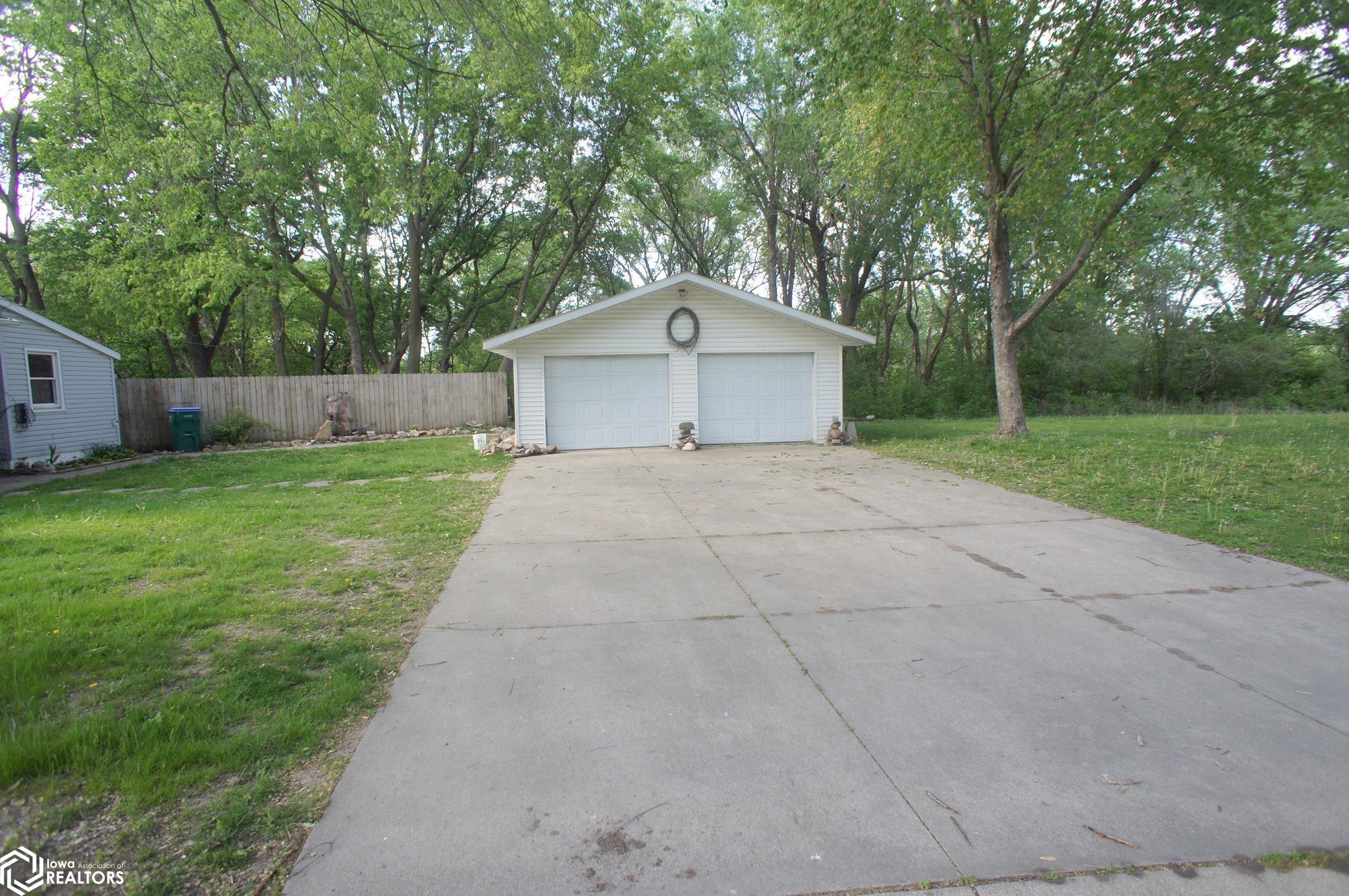 1115 John Street, Webster City, Iowa image 10