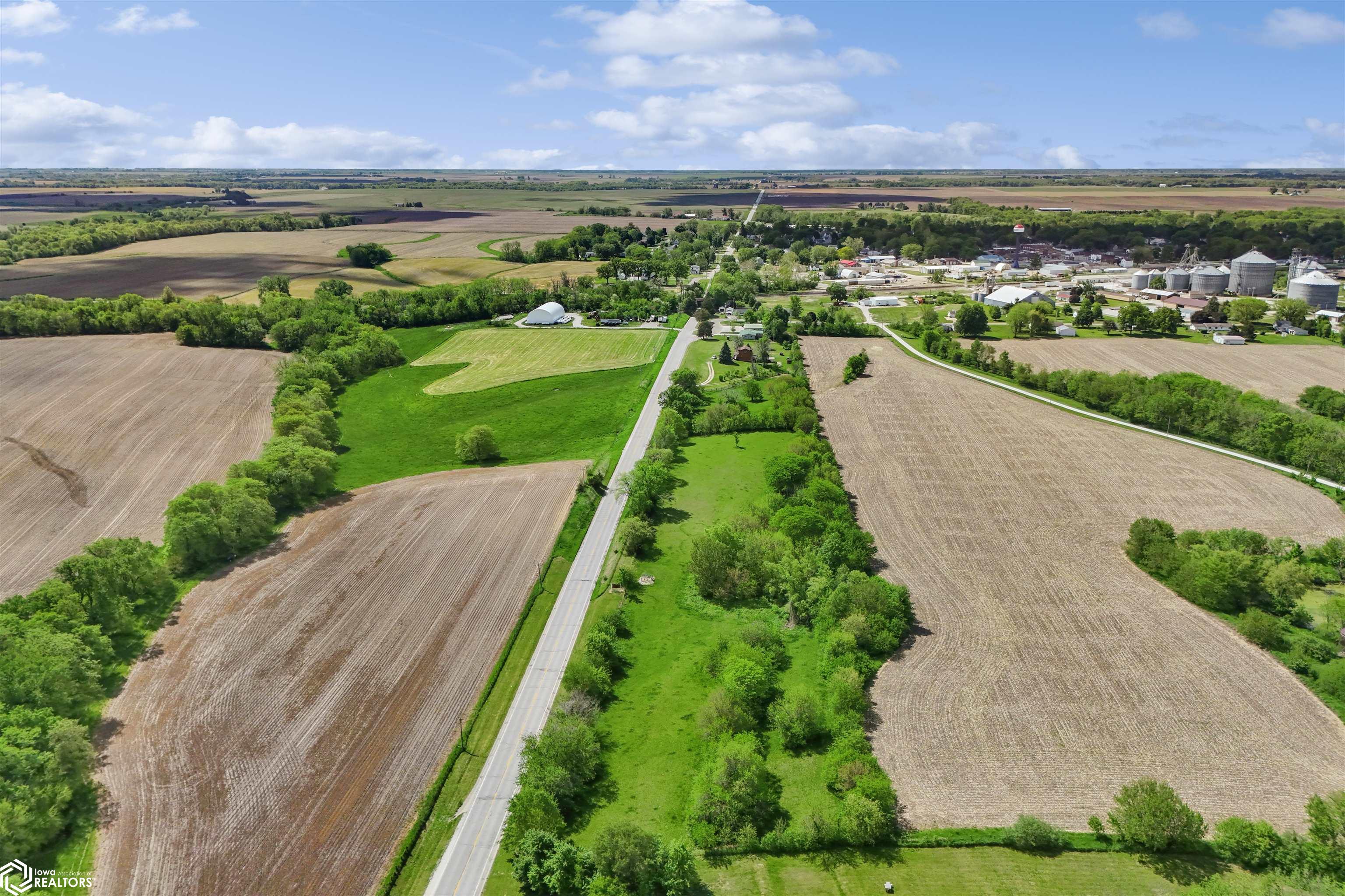 310 N State Highway 94, Stronghurst, Illinois image 27