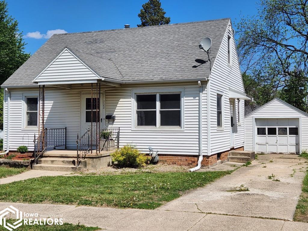 722 3rd Street, Mason City, Iowa image 1