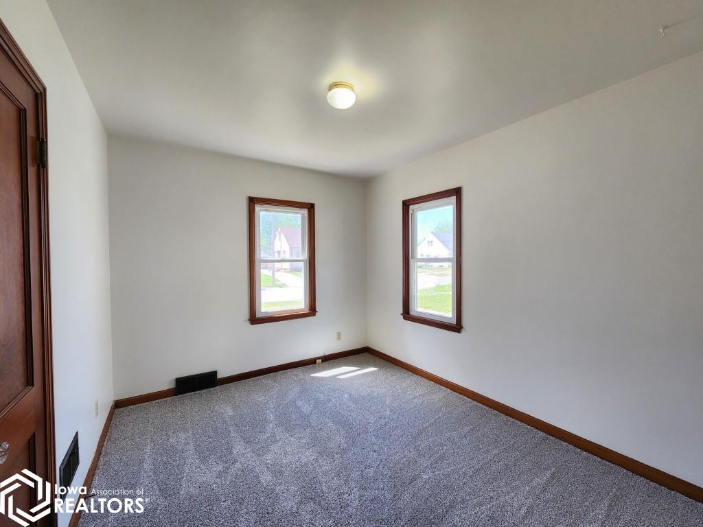 722 3rd Street, Mason City, Iowa image 11