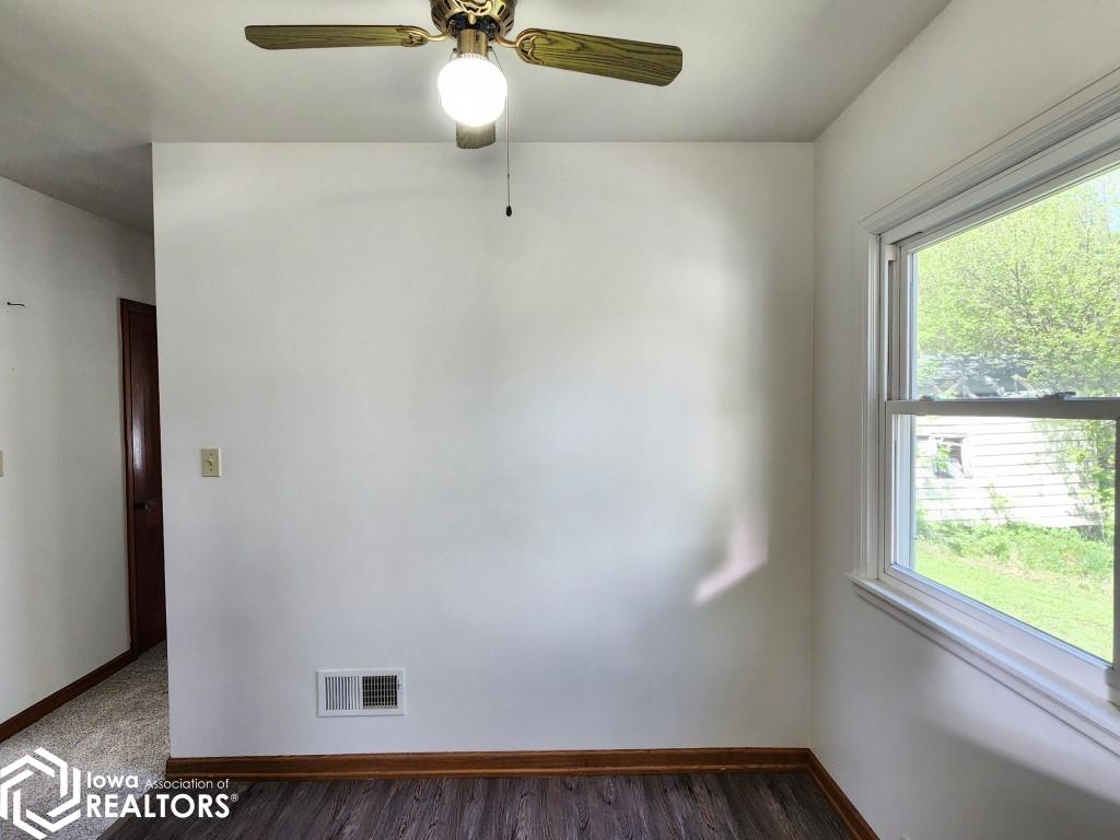 722 3rd Street, Mason City, Iowa image 8