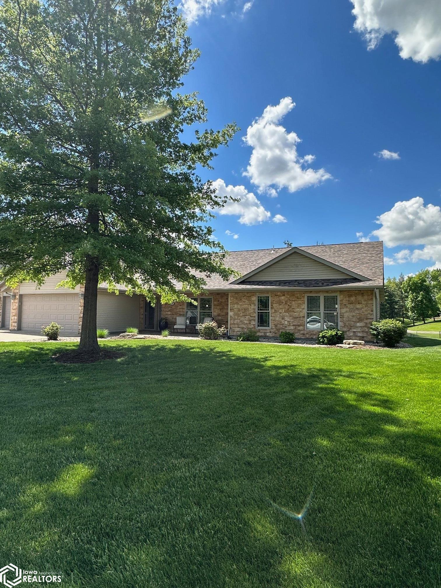 1713 Emerald Drive, Burlington, Iowa image 14
